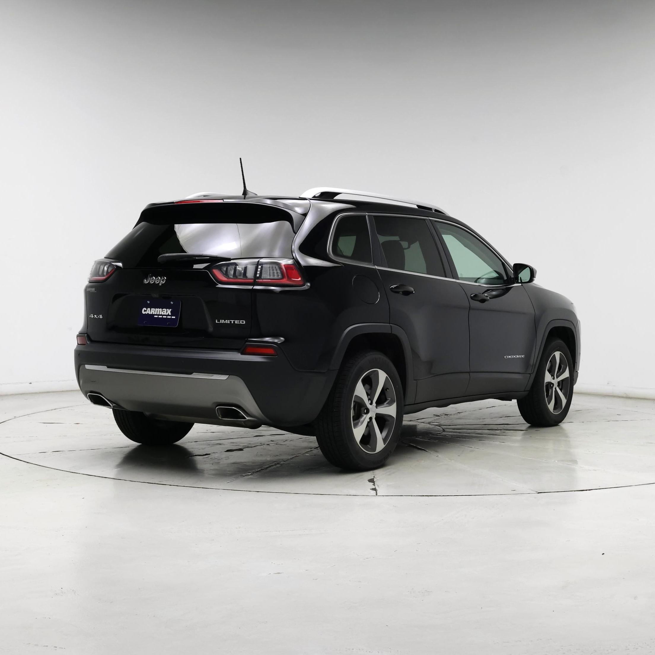 Thumbnail: 2021 Jeep Cherokee - 8