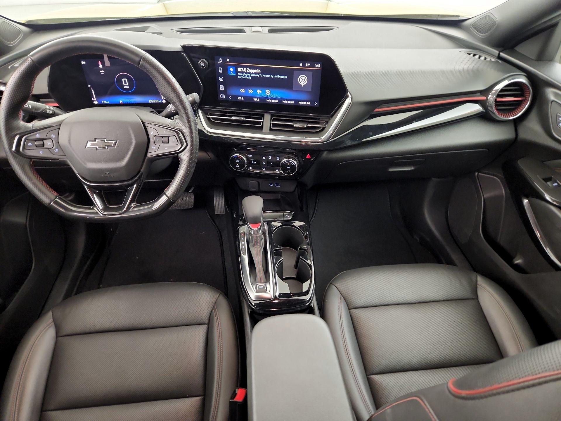 Thumbnail: 2024 Chevrolet Trax - 9