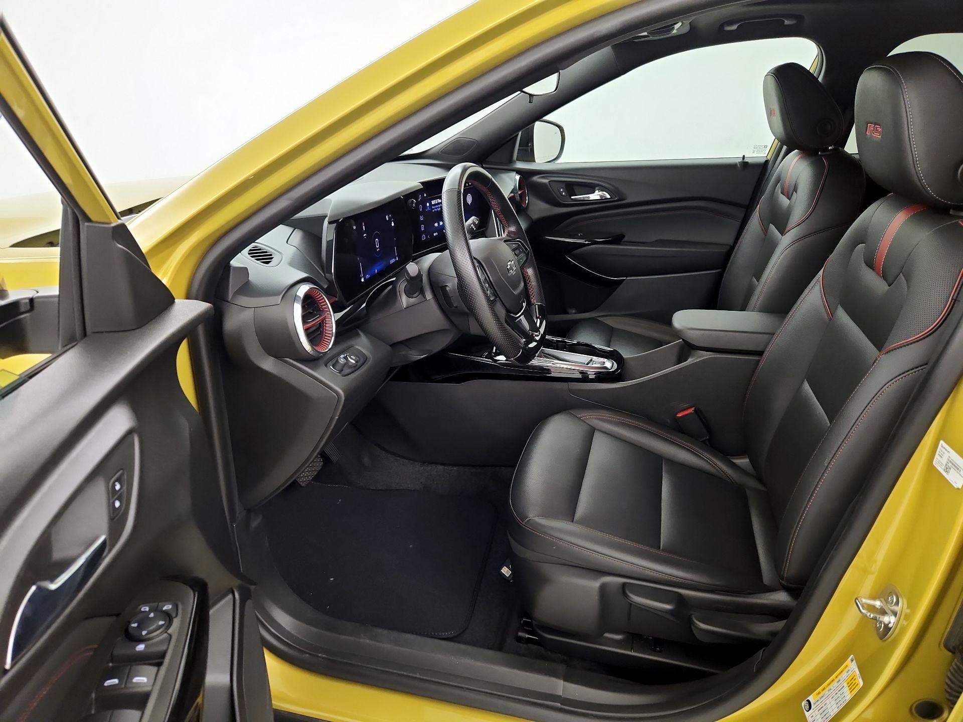 Thumbnail: 2024 Chevrolet Trax - 11