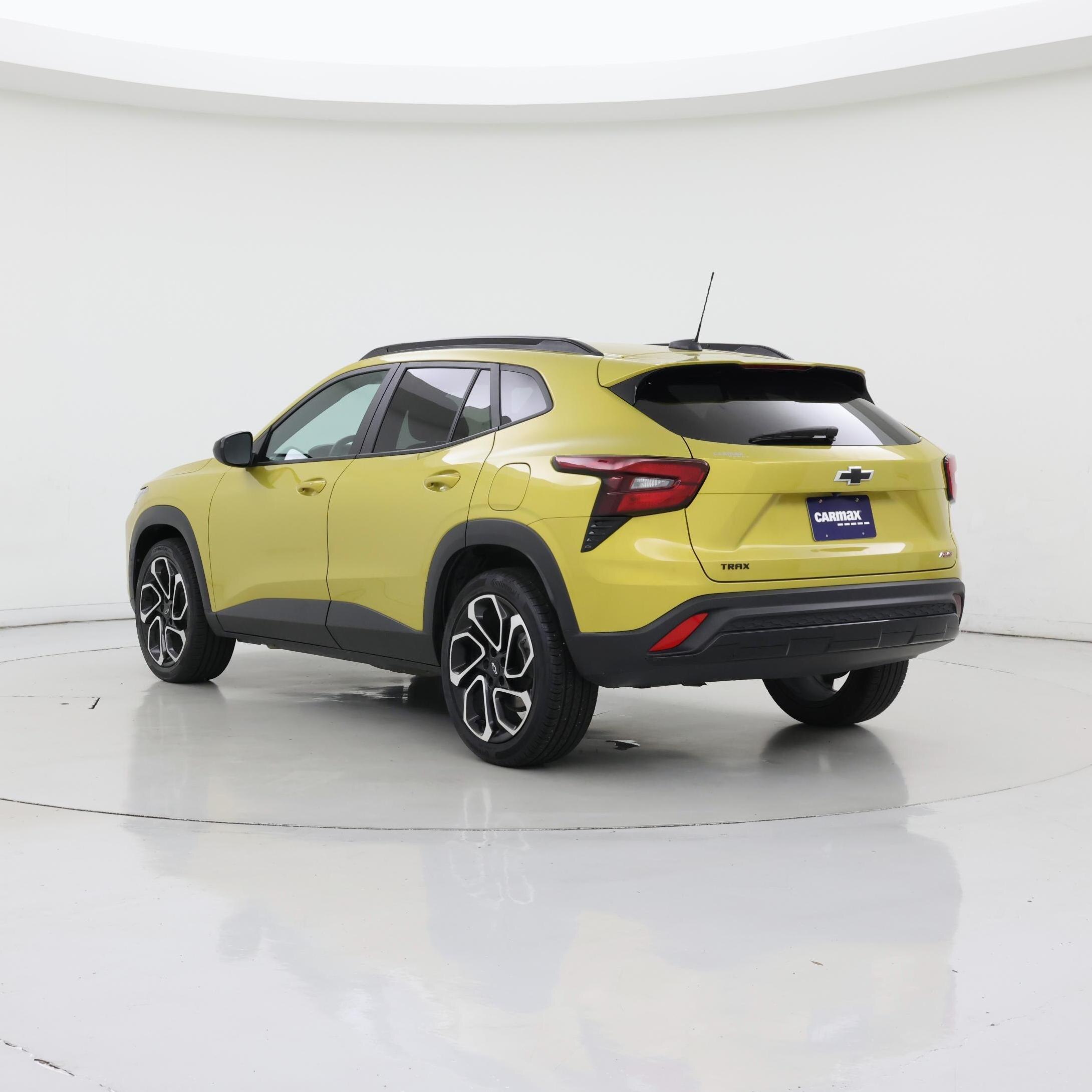 Thumbnail: 2024 Chevrolet Trax - 2