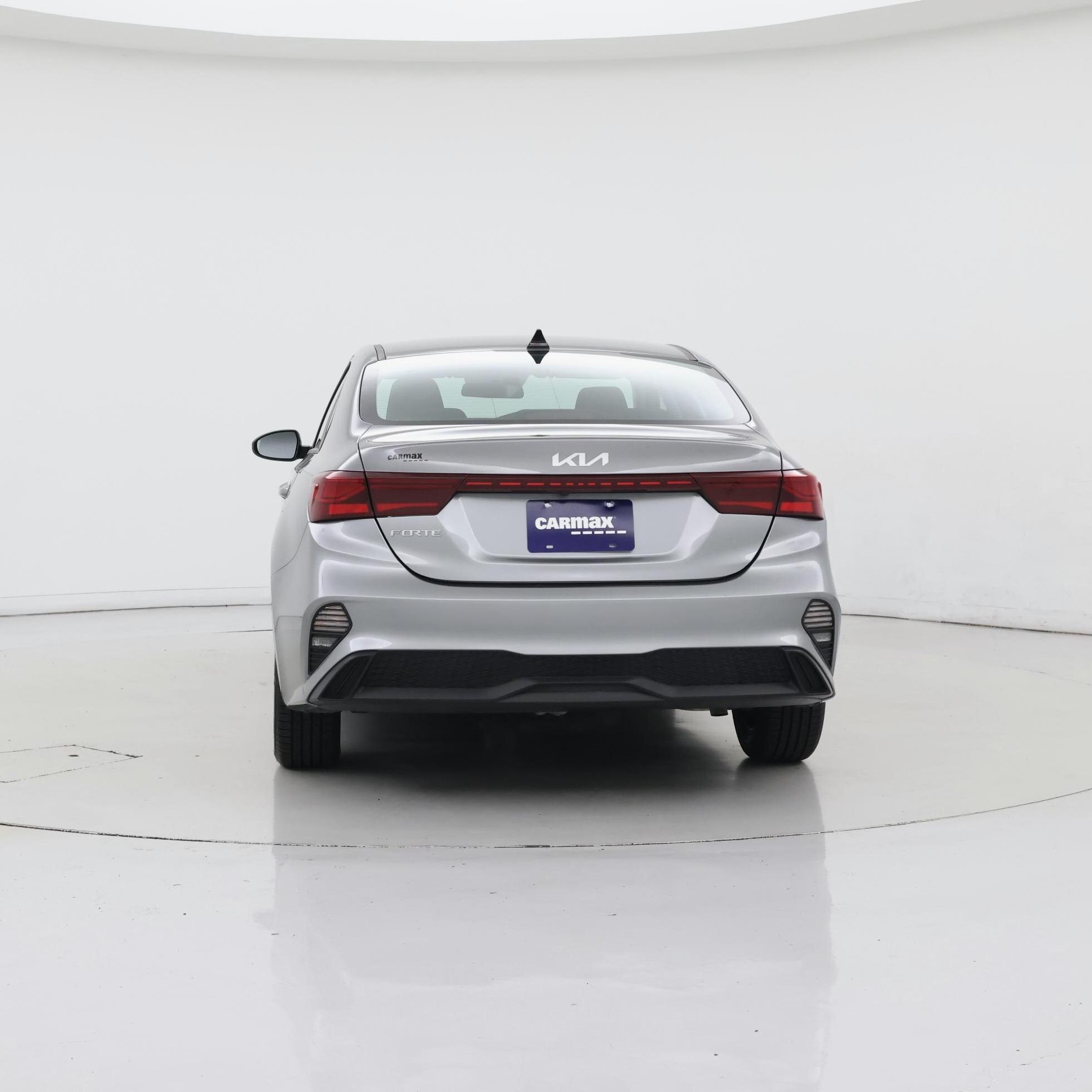 Thumbnail: 2022 Kia Forte - 6