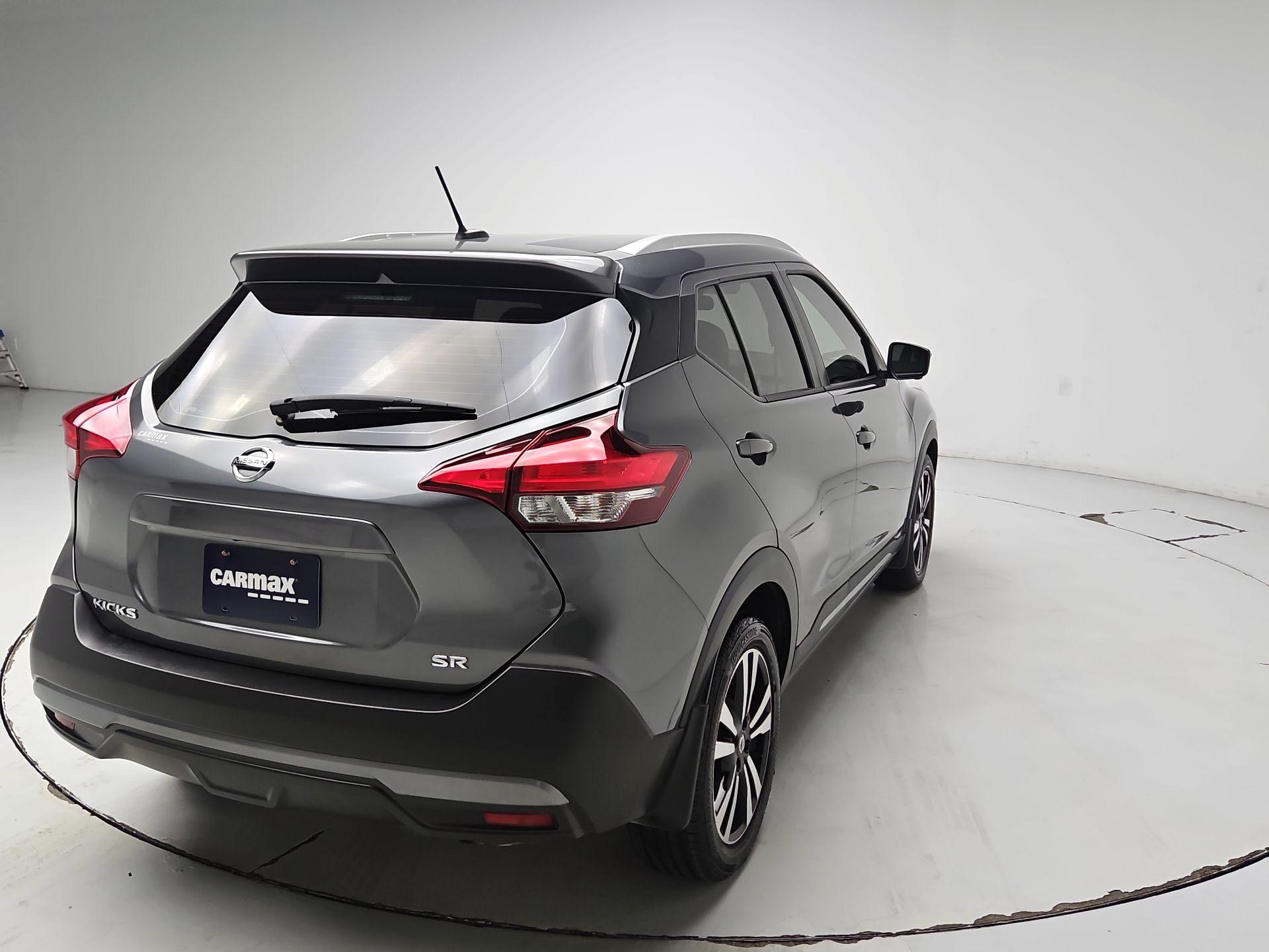 Thumbnail: 2019 Nissan Kicks - 5