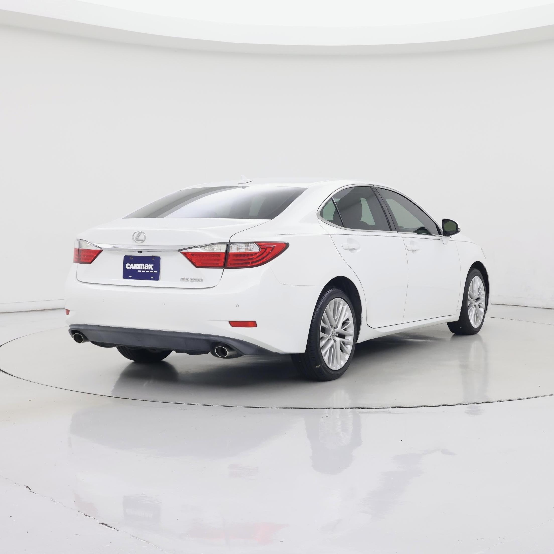 Thumbnail: 2013 Lexus ES - 8