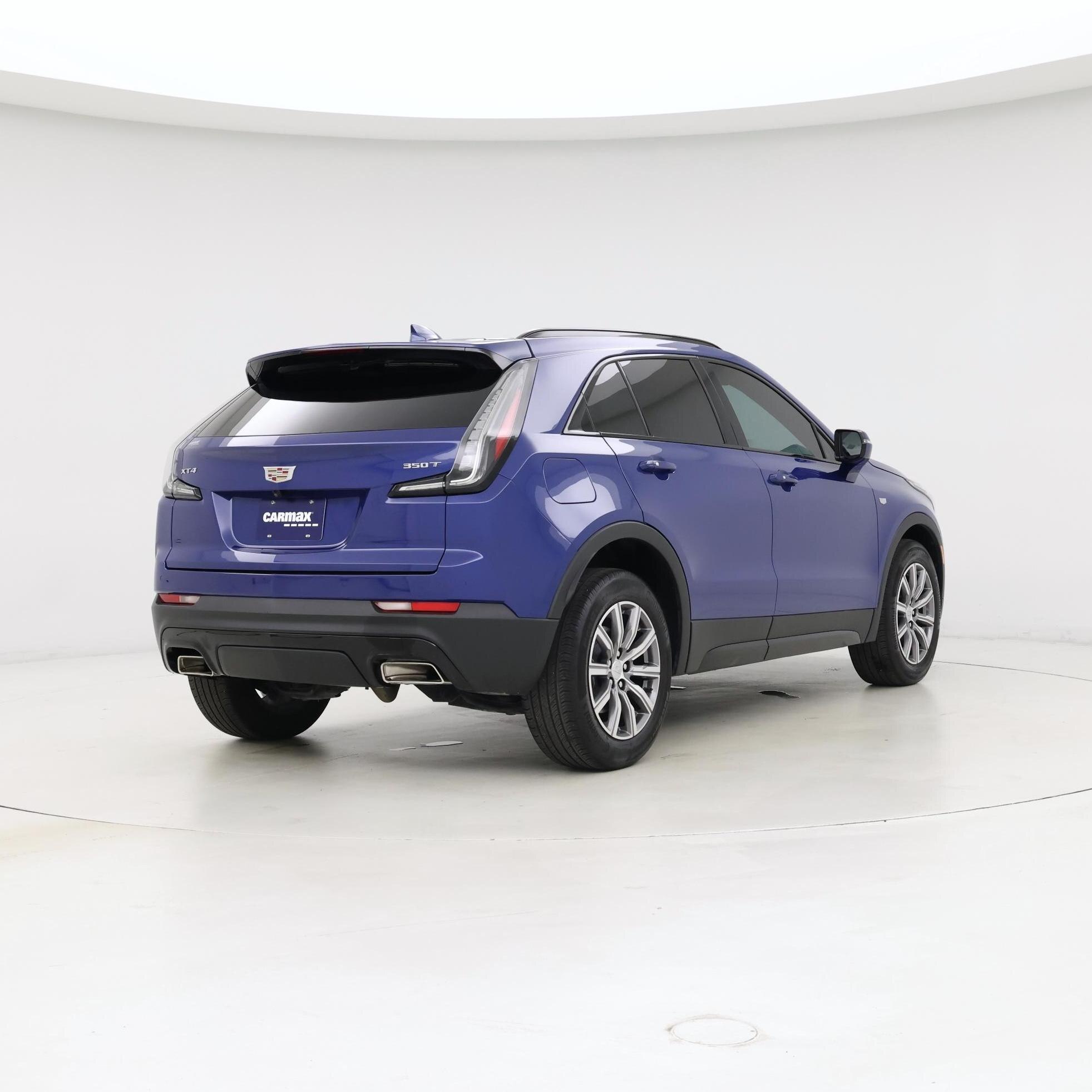 Thumbnail: 2023 Cadillac XT4 - 8