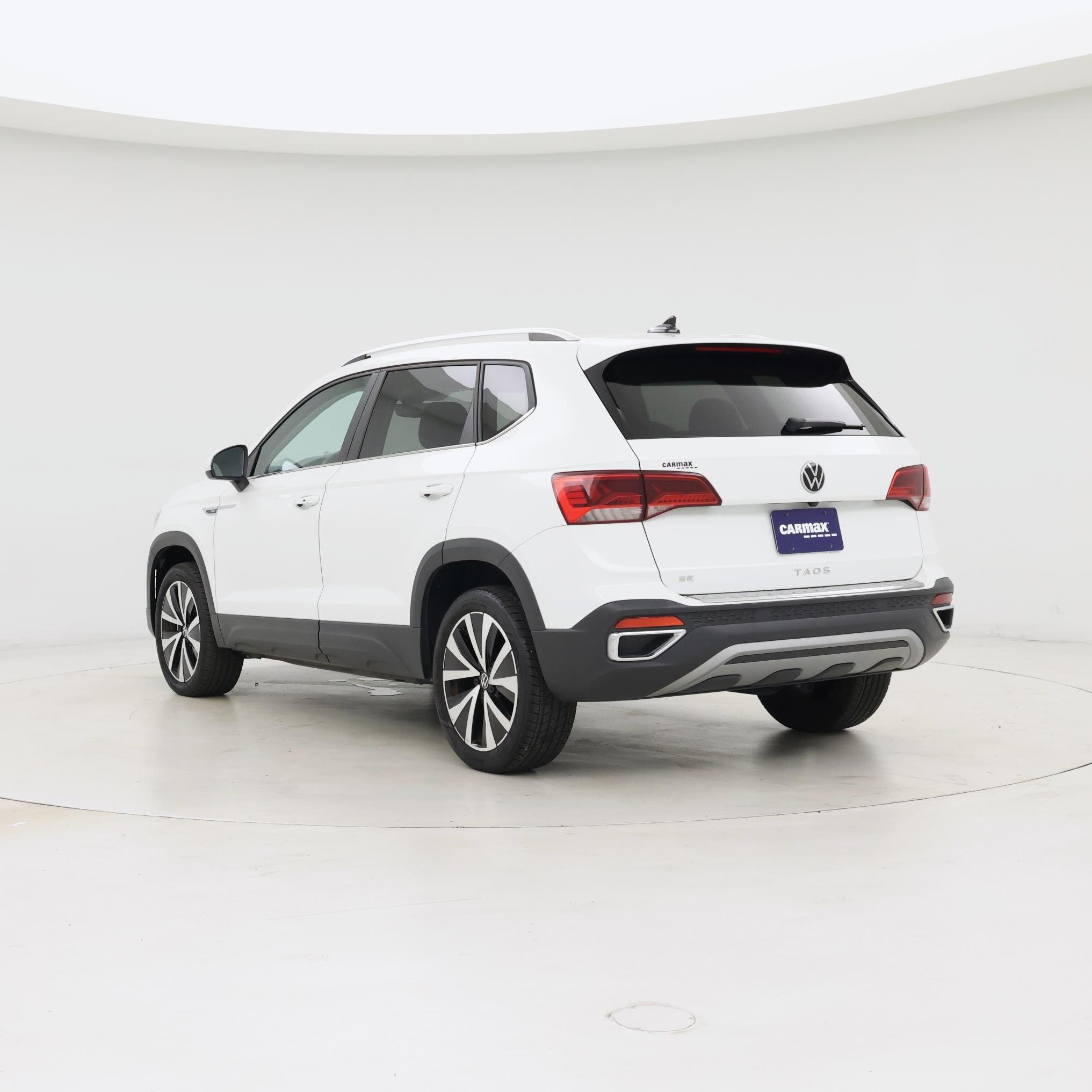 Thumbnail: 2023 Volkswagen Taos - 2