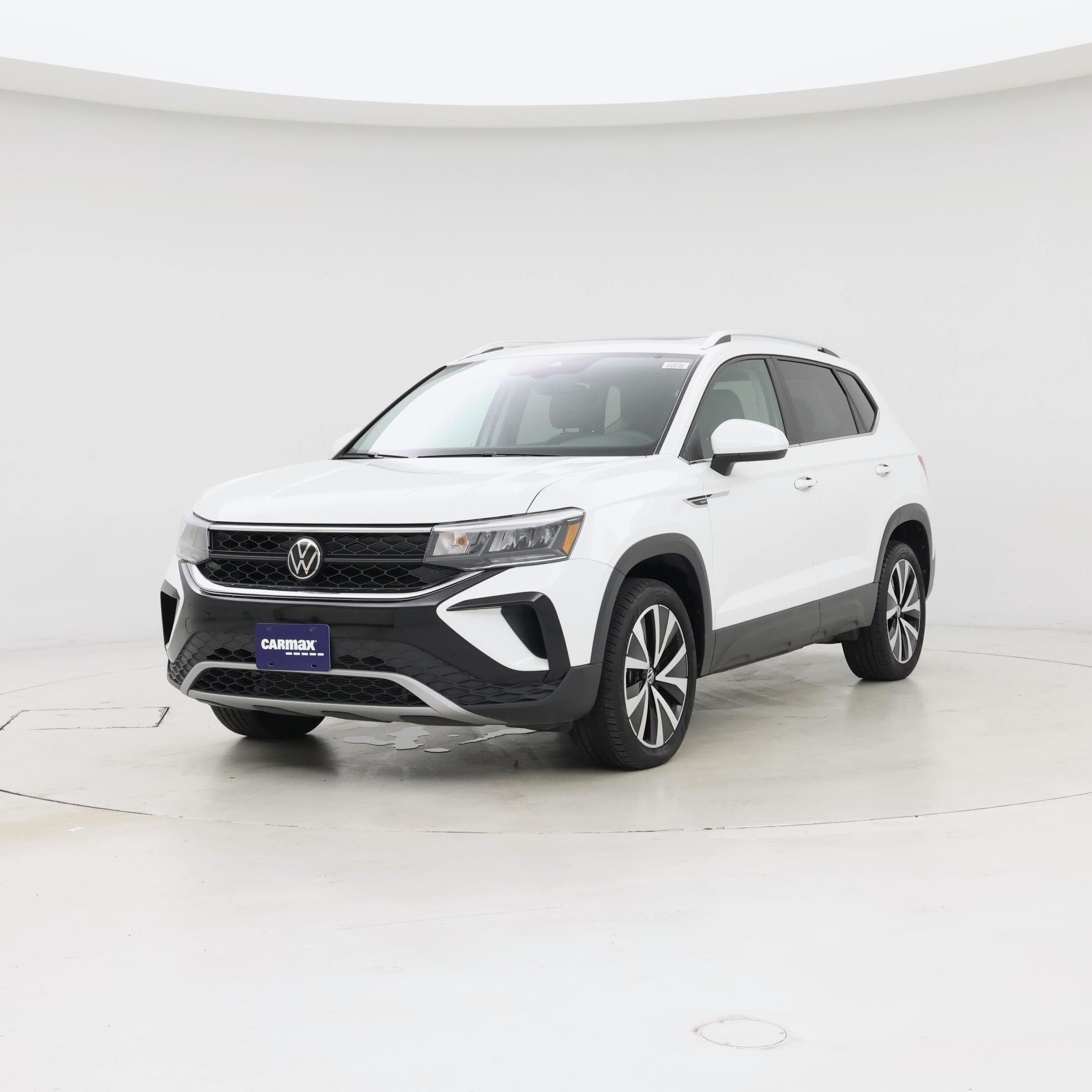 Thumbnail: 2023 Volkswagen Taos - 4