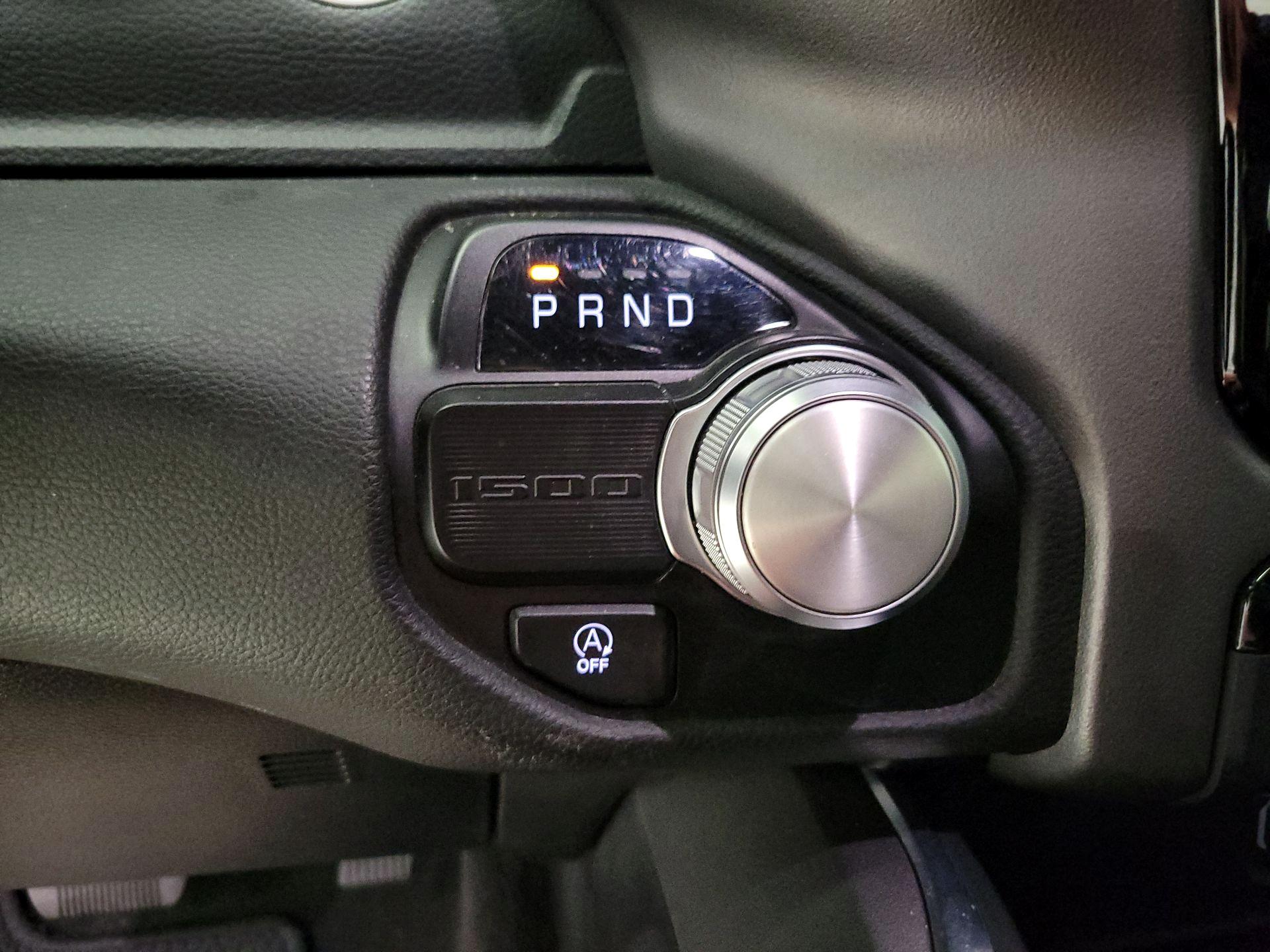 Thumbnail: 2024 RAM 1500 - 18