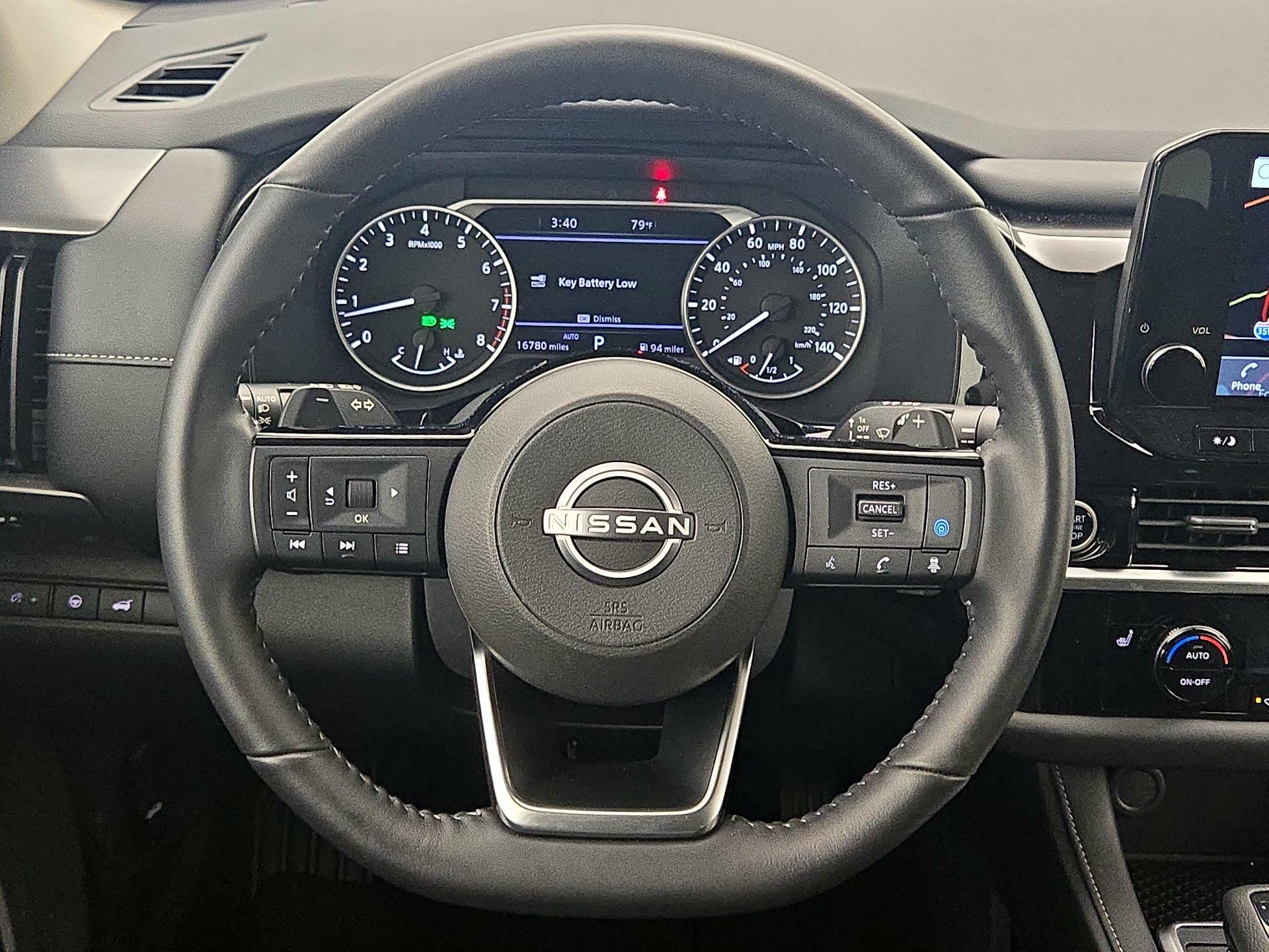 Thumbnail: 2022 Nissan Pathfinder - 10