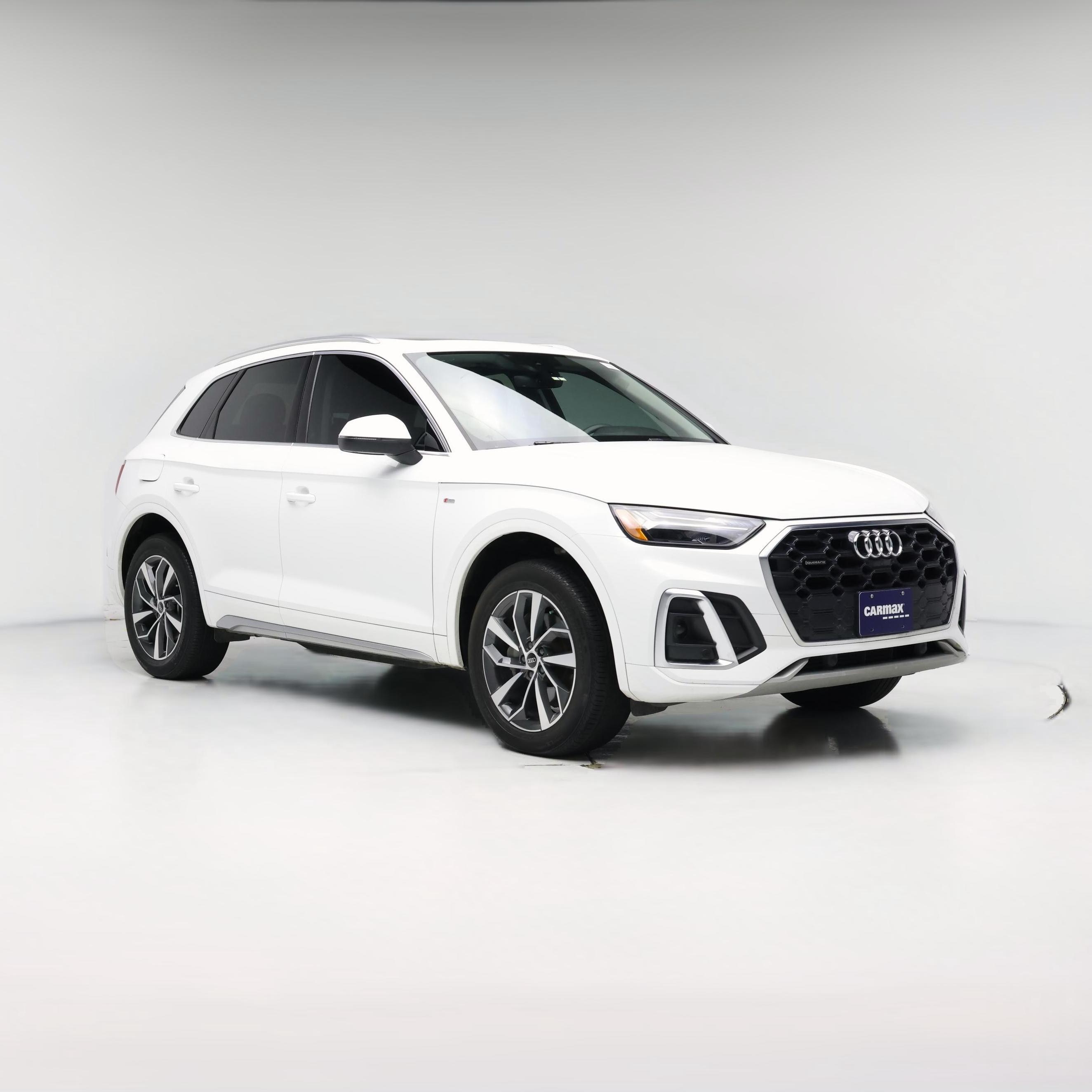 Thumbnail: 2023 Audi Q5 - 1
