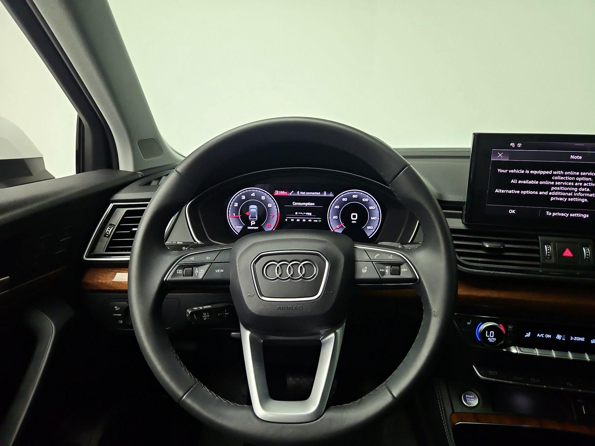 Thumbnail: 2023 Audi Q5 - 10