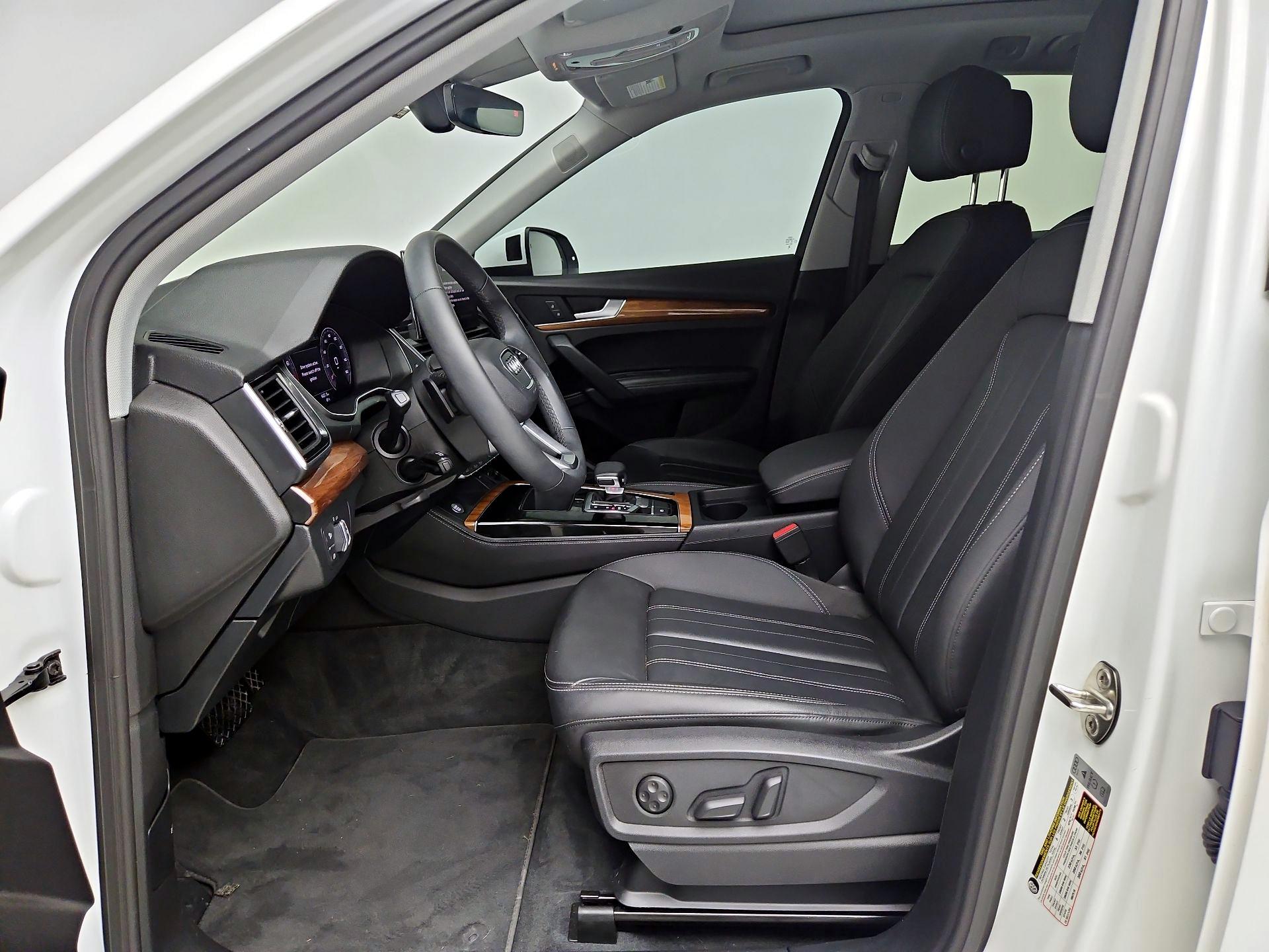 Thumbnail: 2023 Audi Q5 - 11