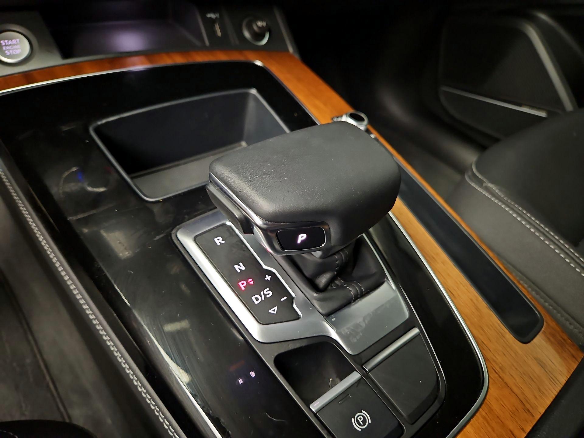 Thumbnail: 2023 Audi Q5 - 18