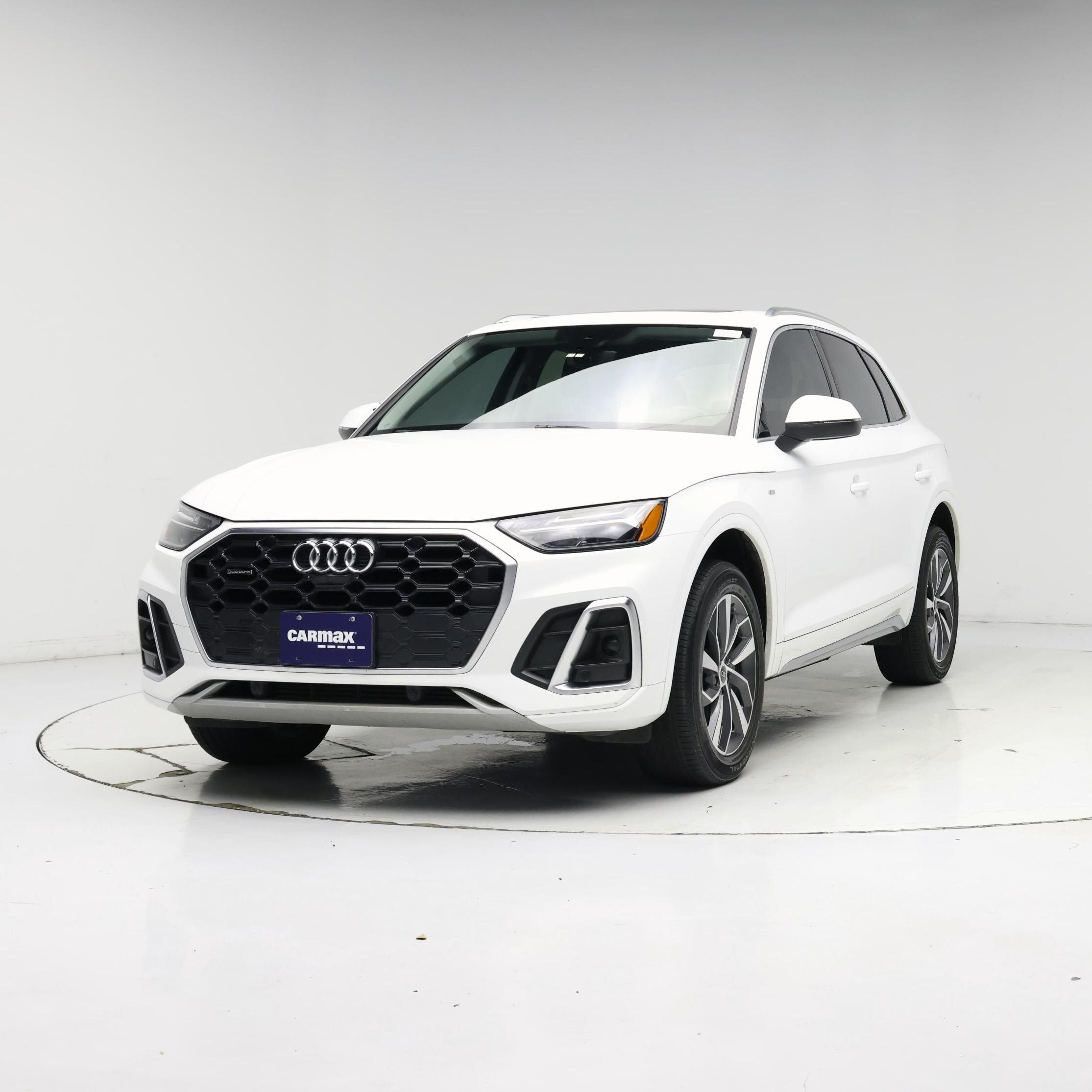 Thumbnail: 2023 Audi Q5 - 4