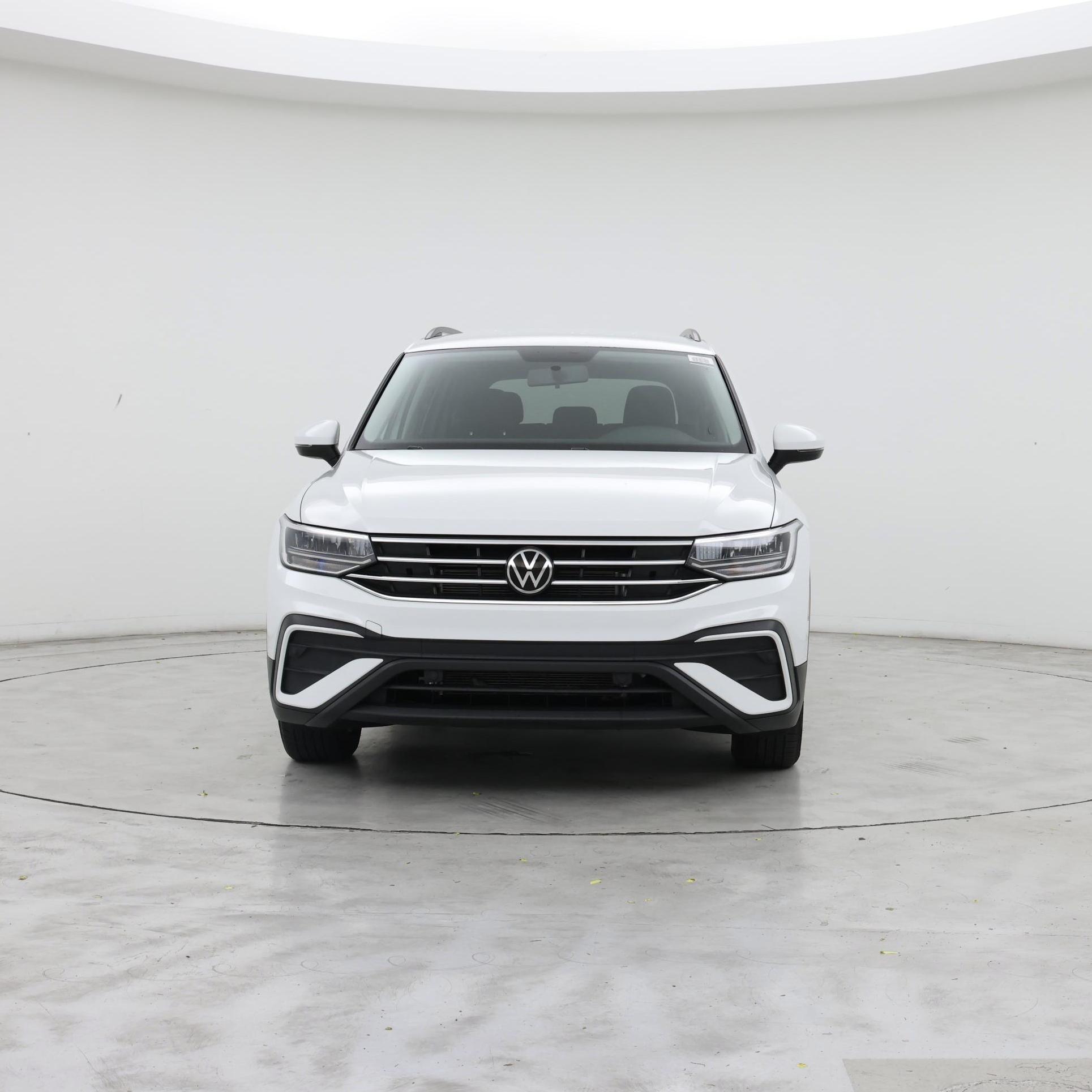 Thumbnail: 2022 Volkswagen Tiguan - 5