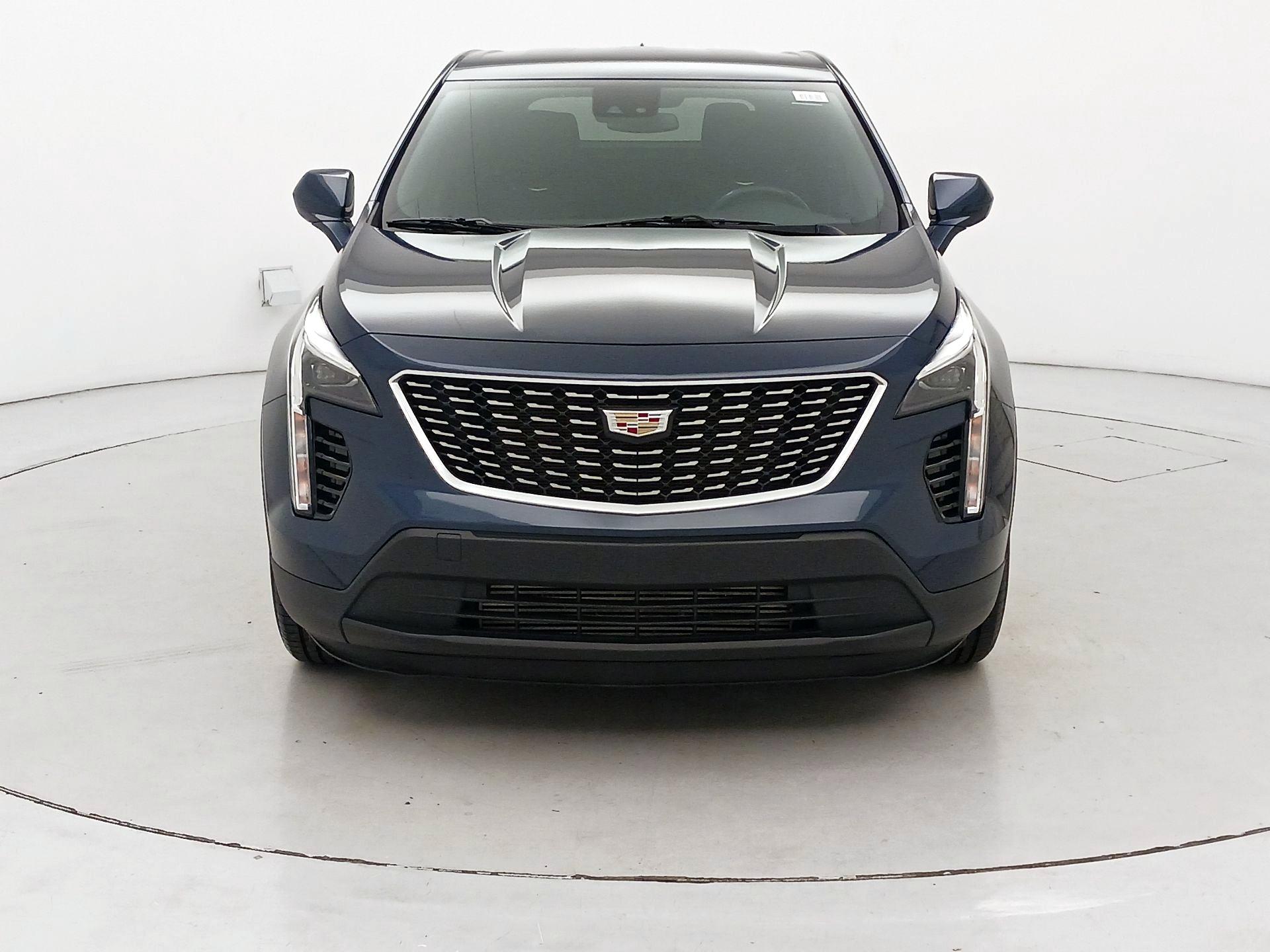 Thumbnail: 2022 Cadillac XT4 - 2