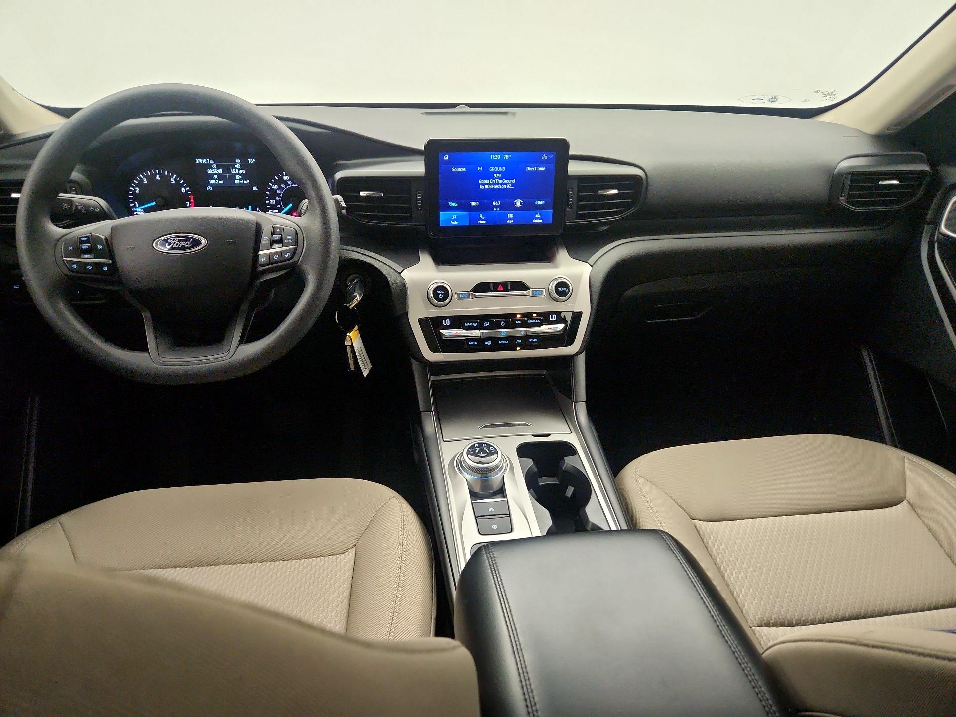 Thumbnail: 2021 Ford Explorer - 9