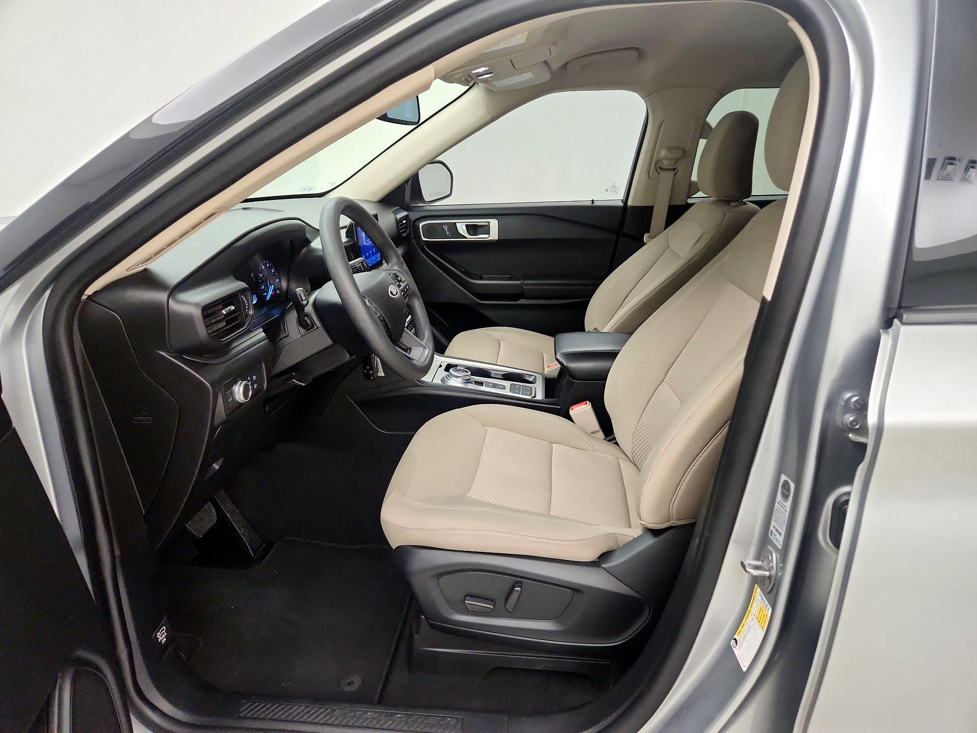 Thumbnail: 2021 Ford Explorer - 11