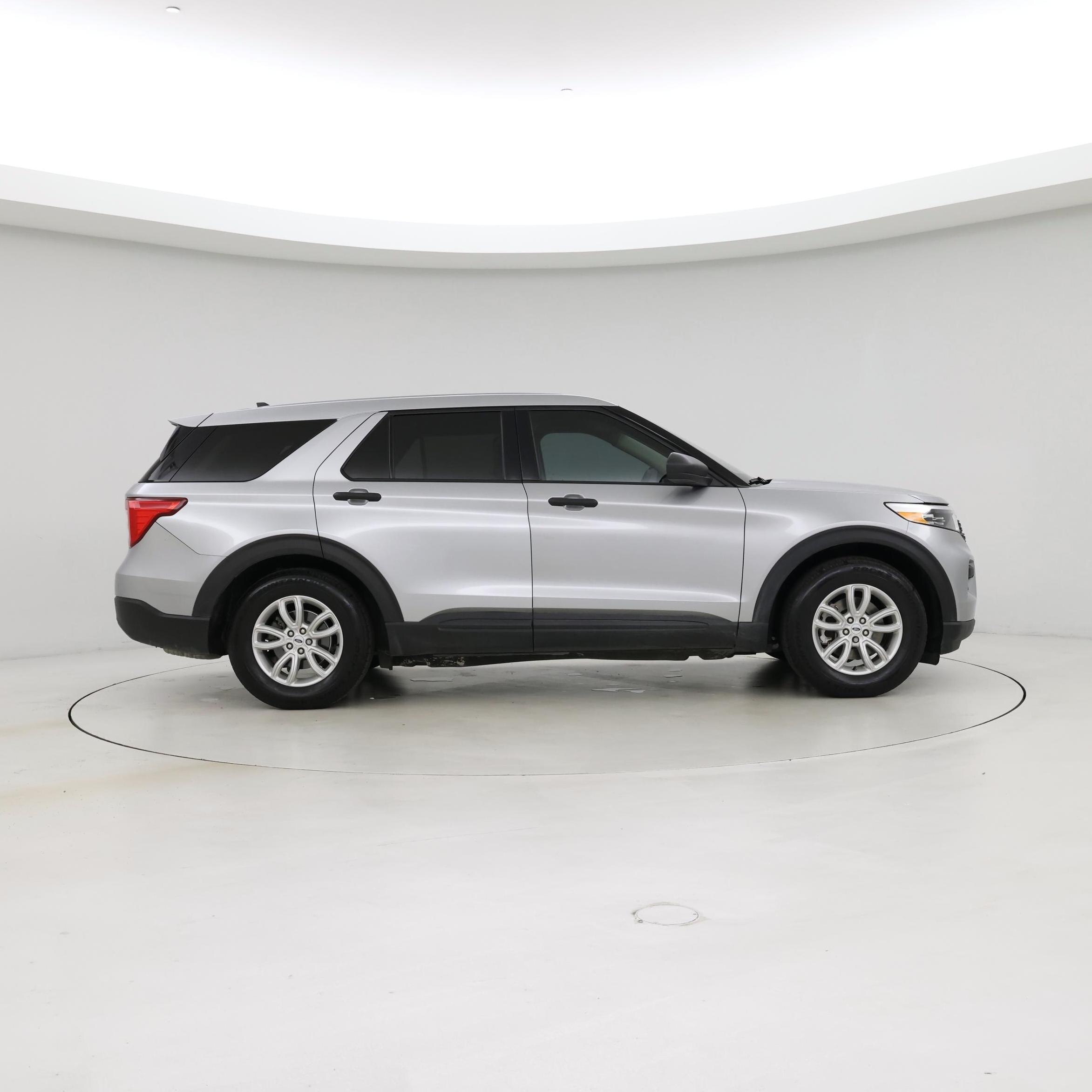 Thumbnail: 2021 Ford Explorer - 7