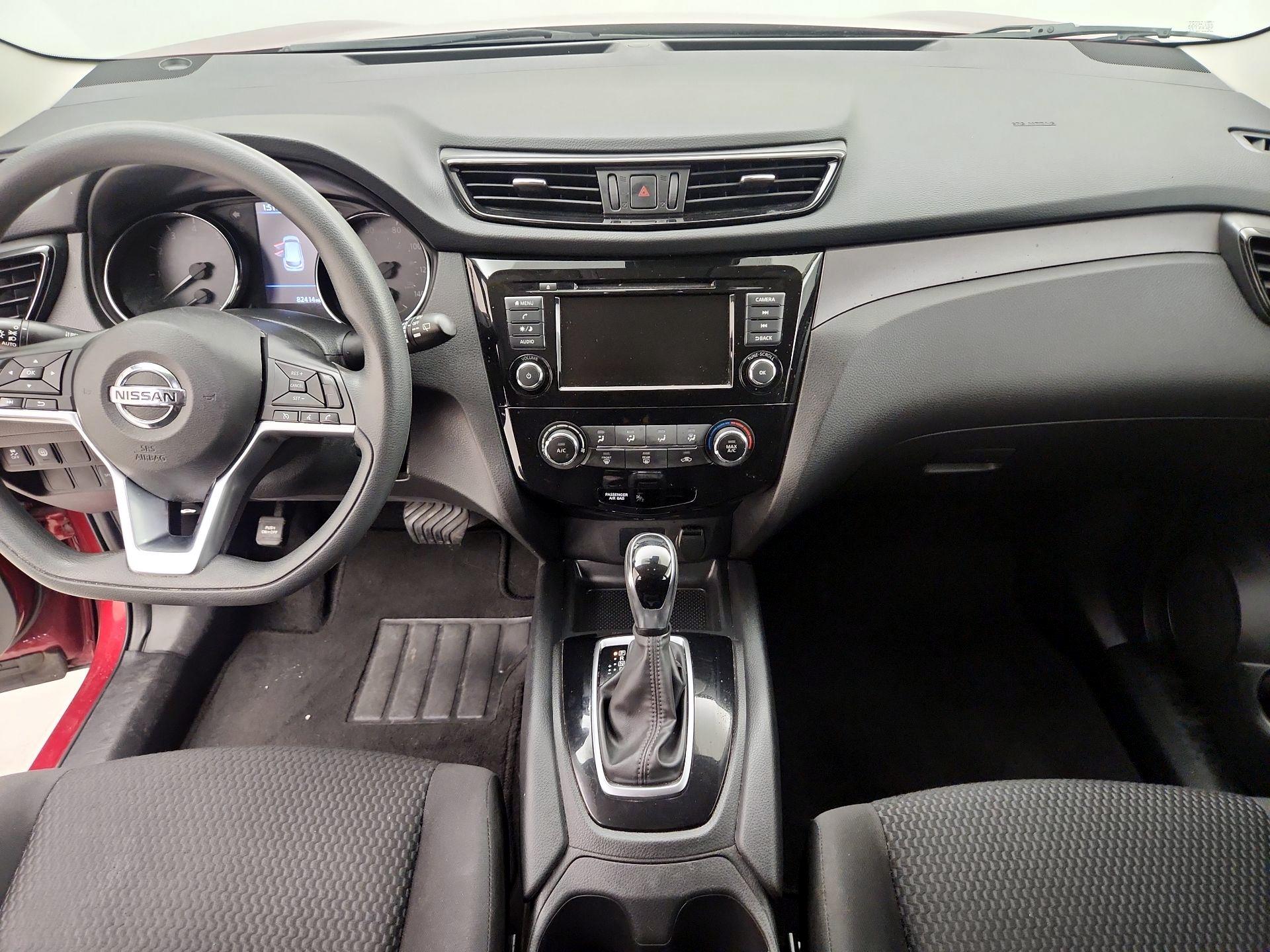 Thumbnail: 2020 Nissan Rogue Sport - 9