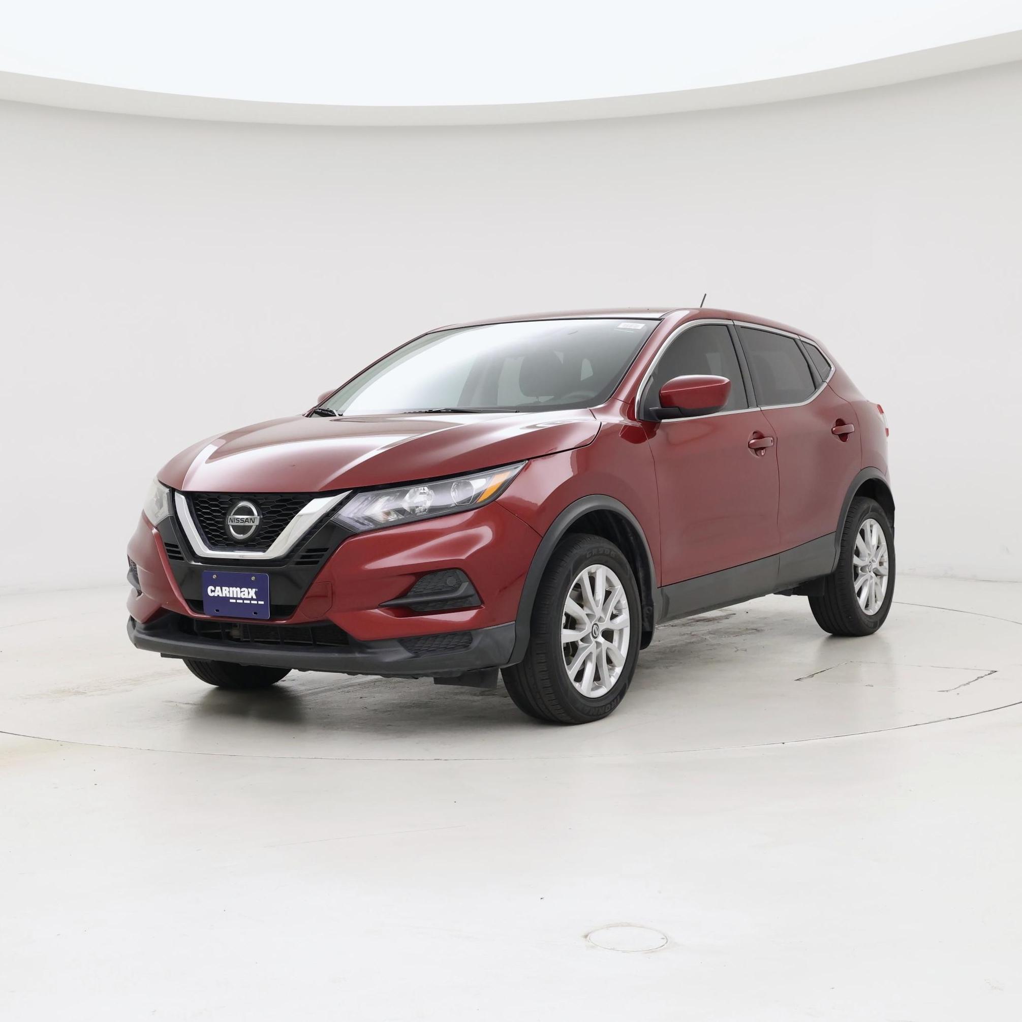 Thumbnail: 2020 Nissan Rogue Sport - 4