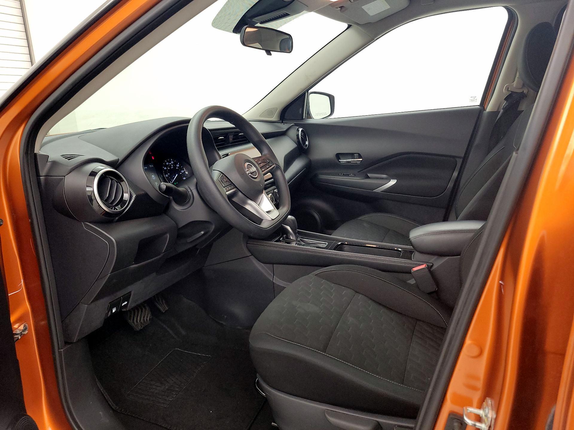 Thumbnail: 2023 Nissan Kicks - 11