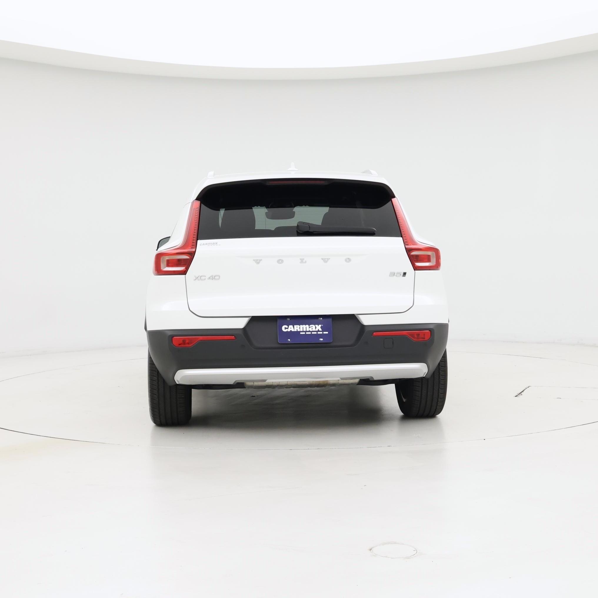 Thumbnail: 2025 Volvo XC40 - 6