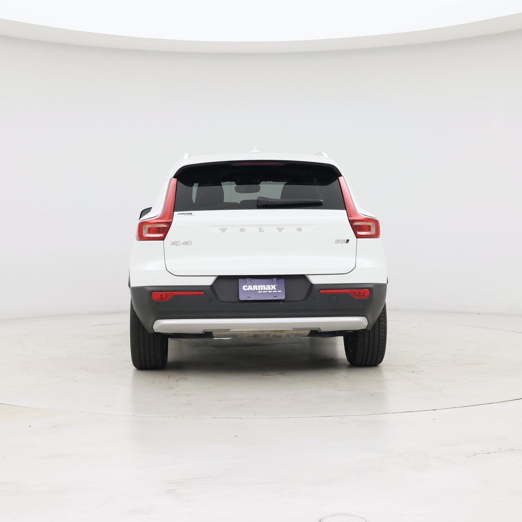 Thumbnail: 2025 Volvo XC40 - 6
