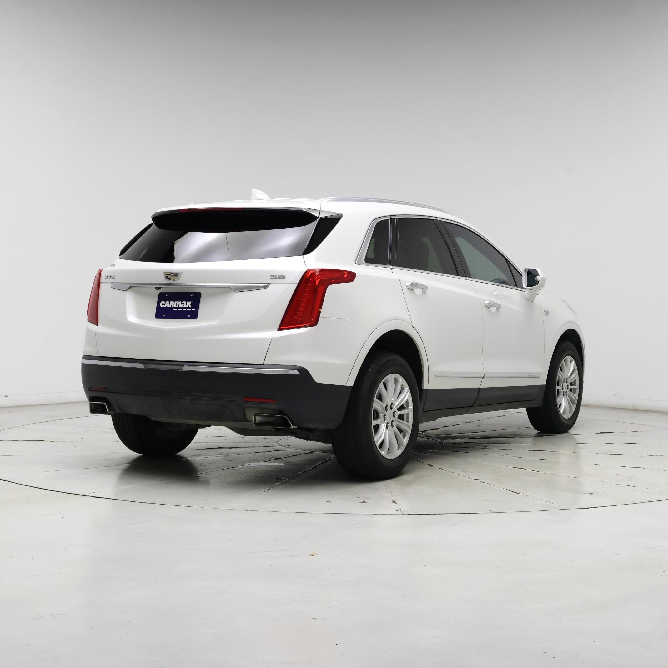 Thumbnail: 2018 Cadillac XT5 - 8