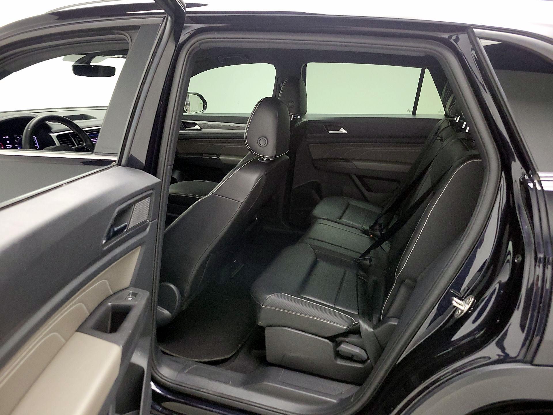 Thumbnail: 2023 Volkswagen Atlas - 19