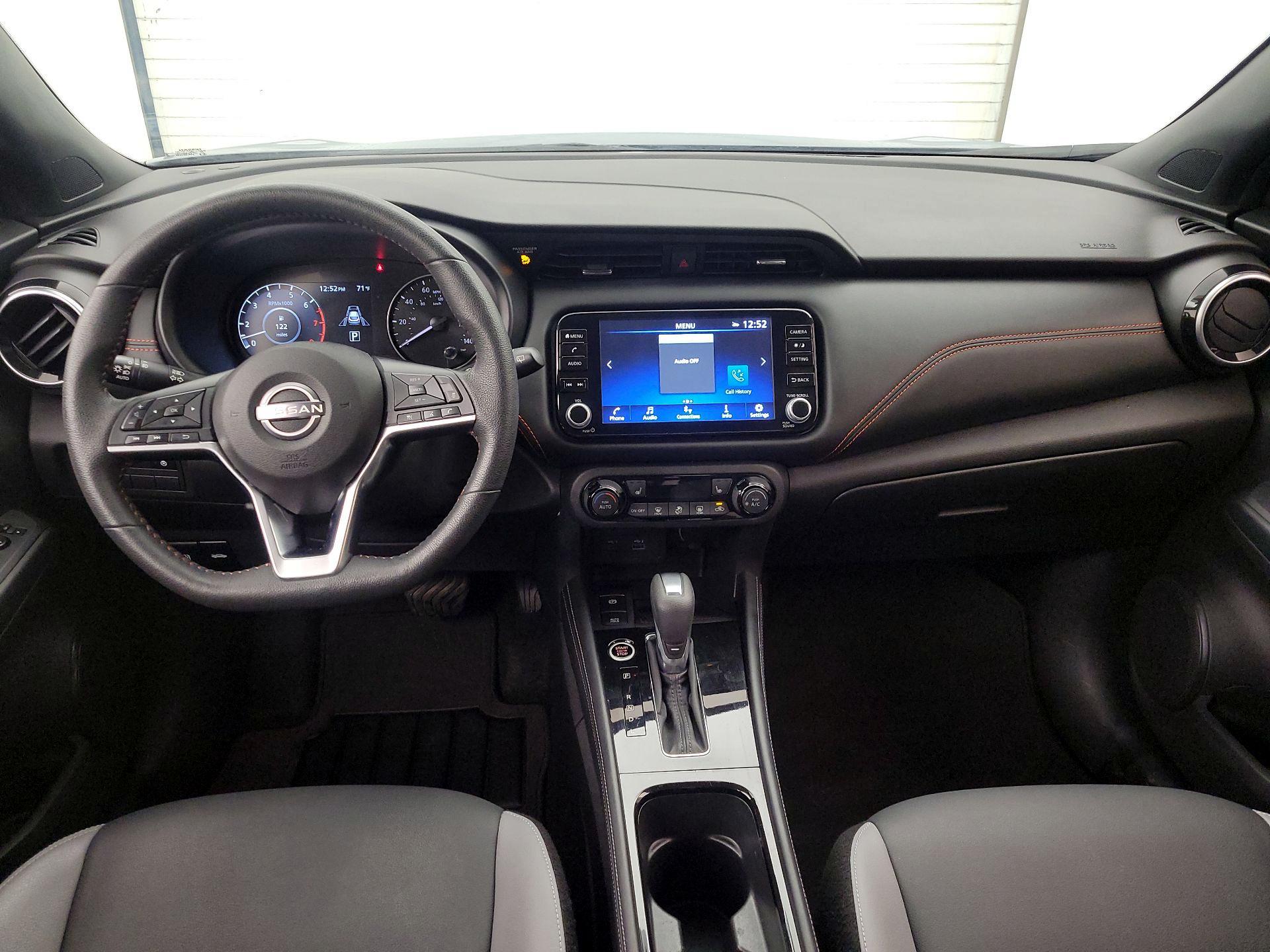 Thumbnail: 2023 Nissan Kicks - 9