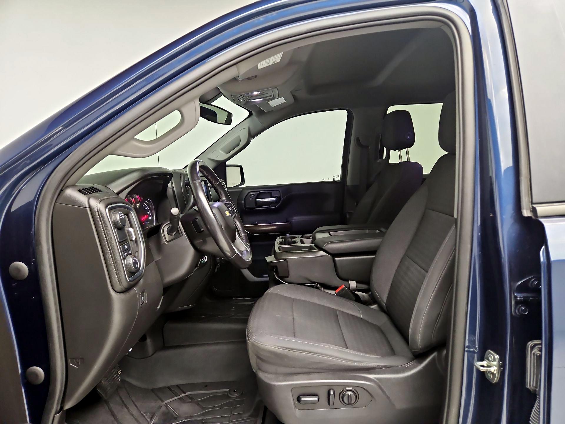 Thumbnail: 2021 Chevrolet Silverado 1500 - 11