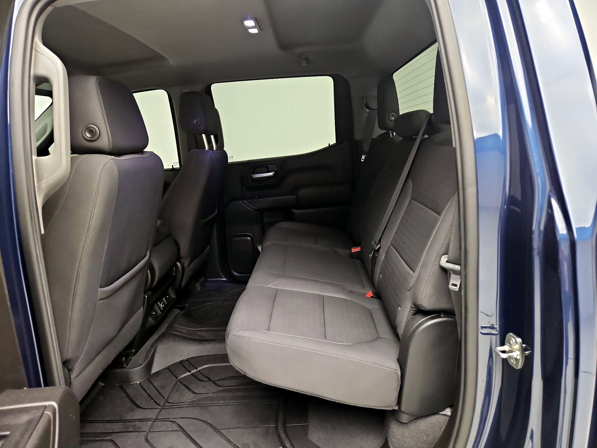 Thumbnail: 2021 Chevrolet Silverado 1500 - 19