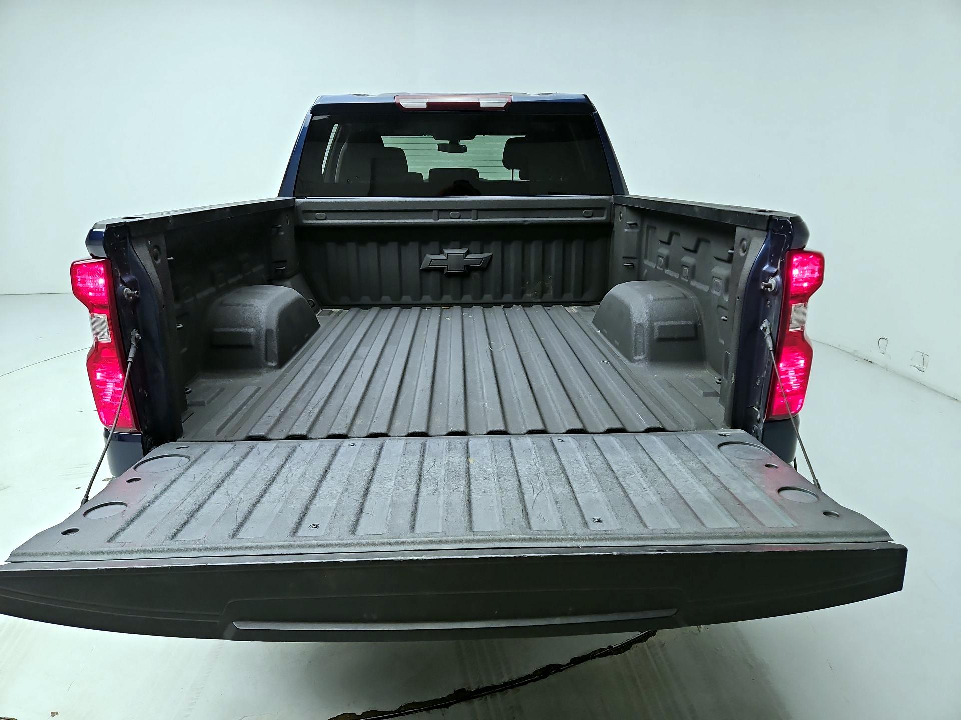 Thumbnail: 2021 Chevrolet Silverado 1500 - 20