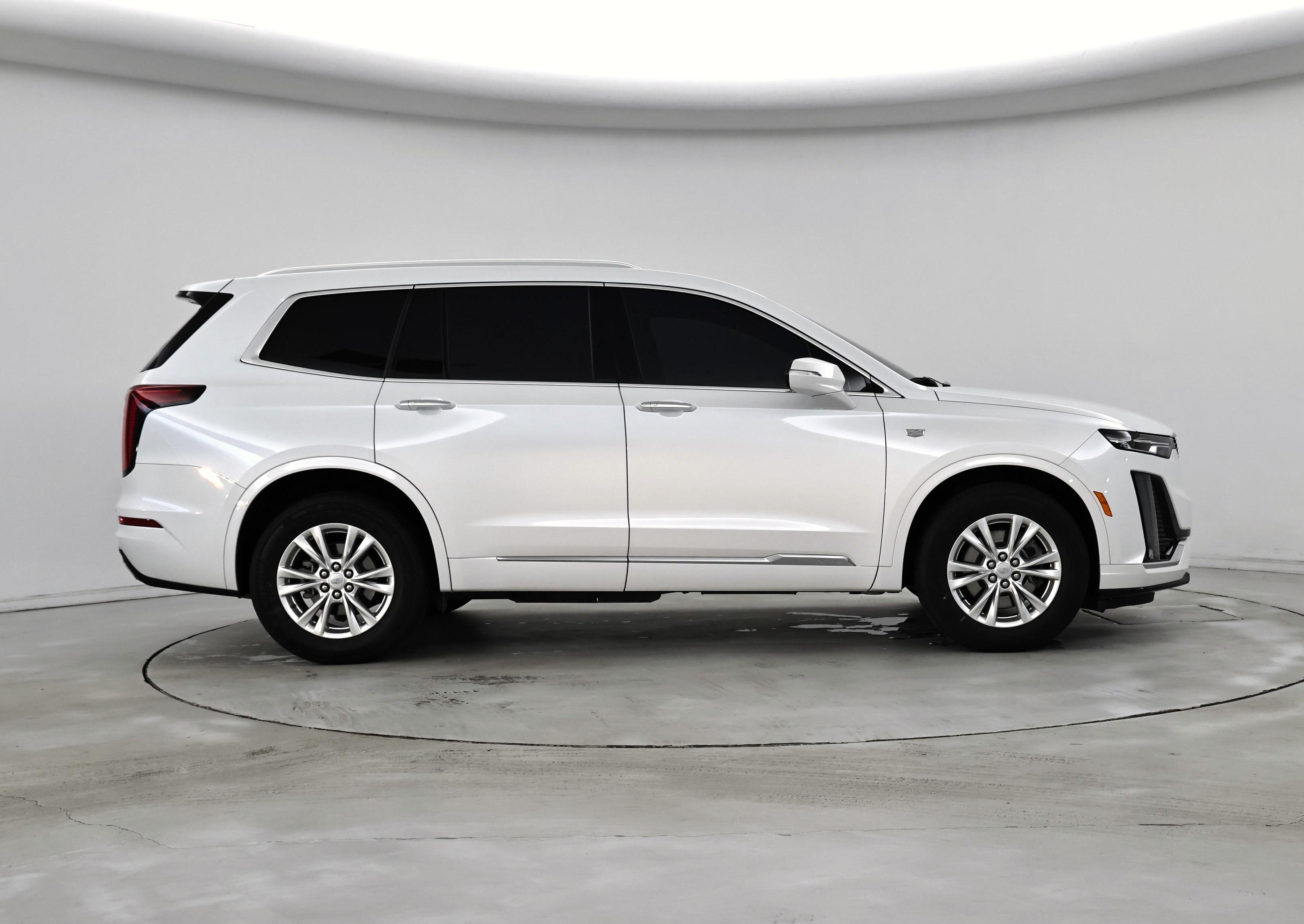 Thumbnail: 2023 Cadillac XT6 - 7