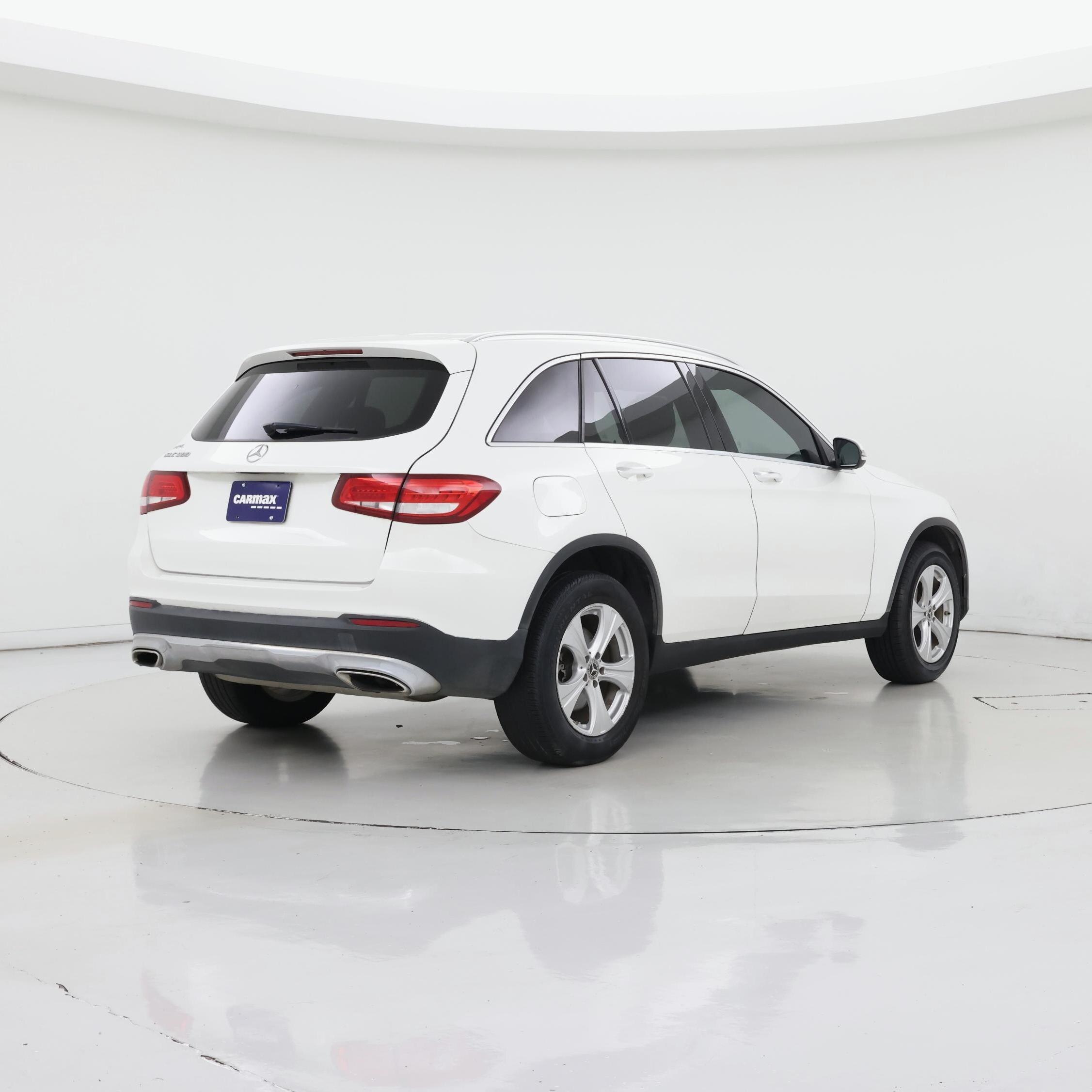 Thumbnail: 2017 Mercedes-Benz GLC - 8