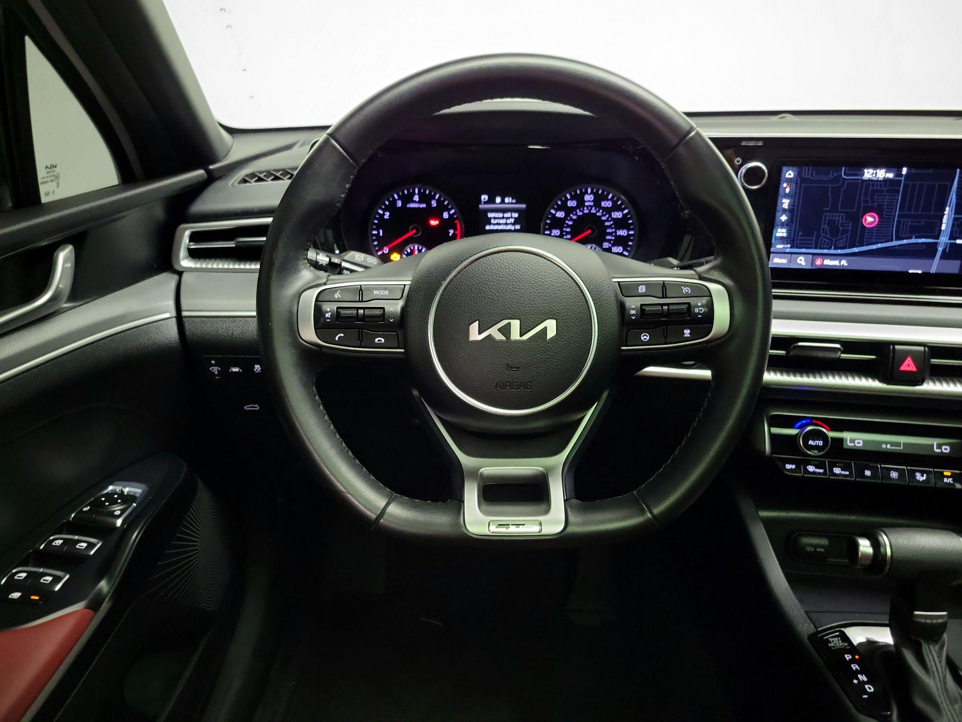 Thumbnail: 2023 Kia K5 - 10