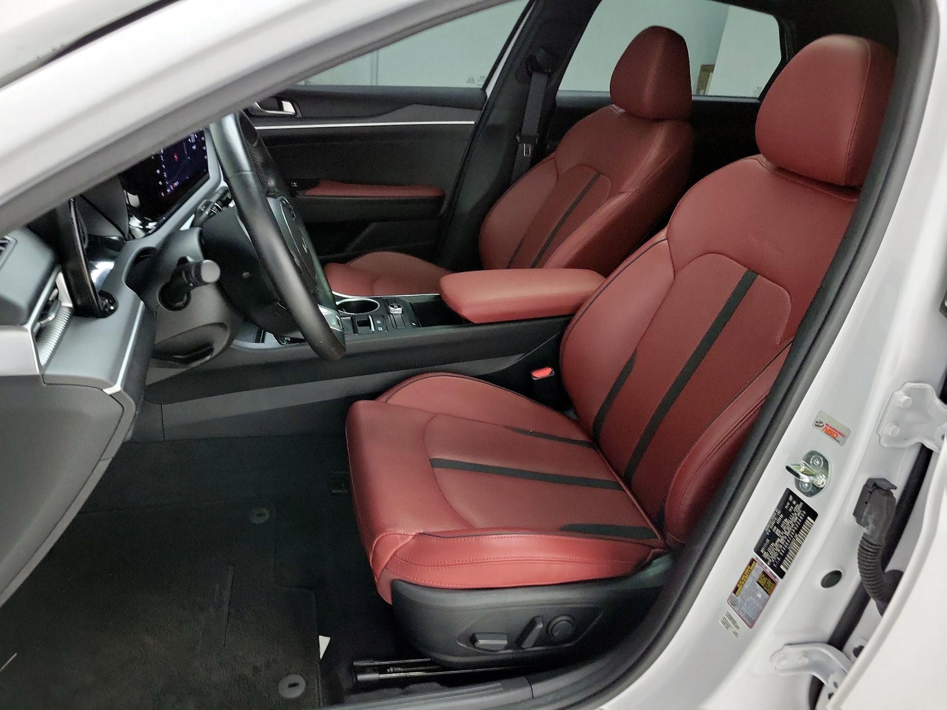 Thumbnail: 2023 Kia K5 - 11