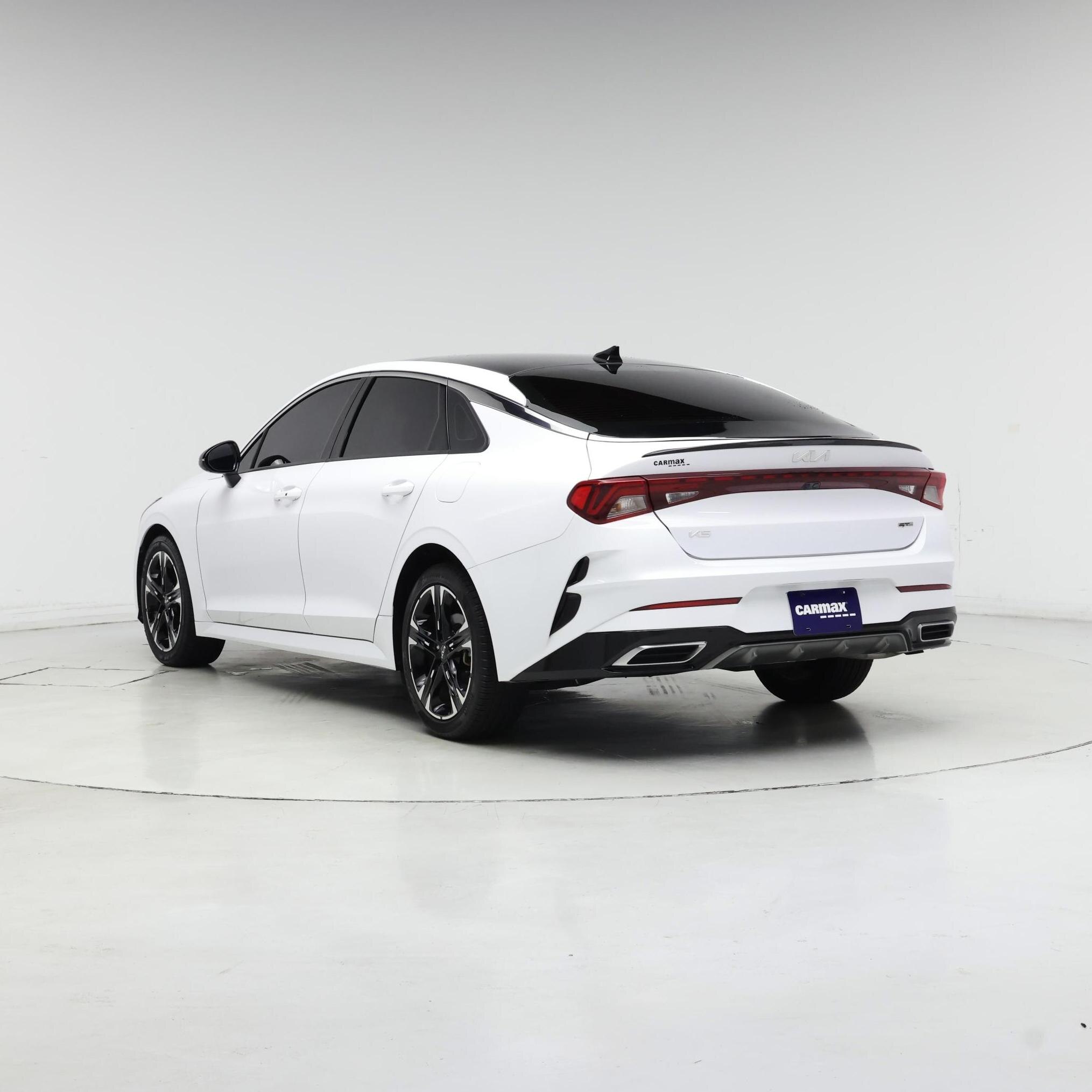 Thumbnail: 2023 Kia K5 - 2