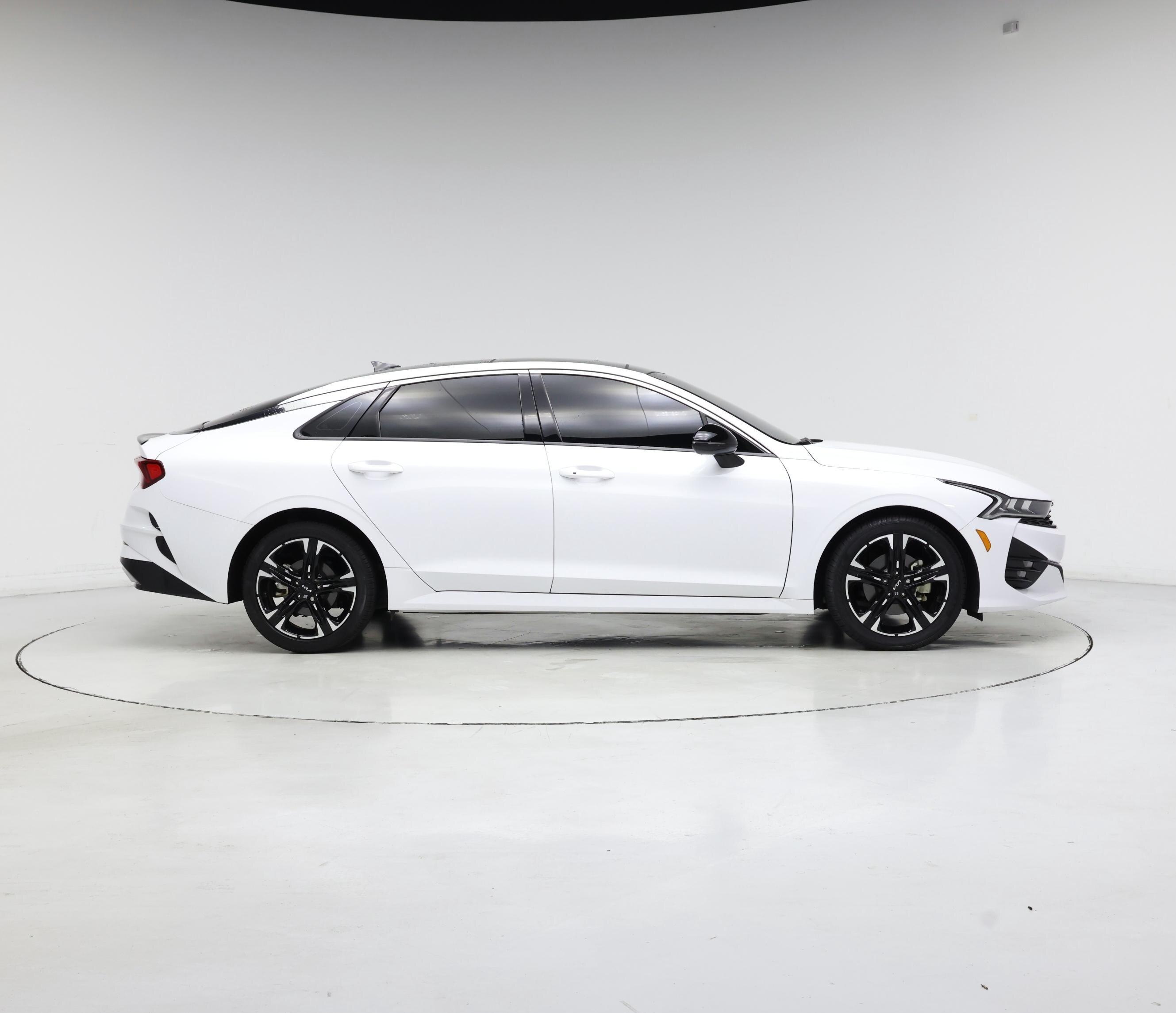 Thumbnail: 2023 Kia K5 - 7