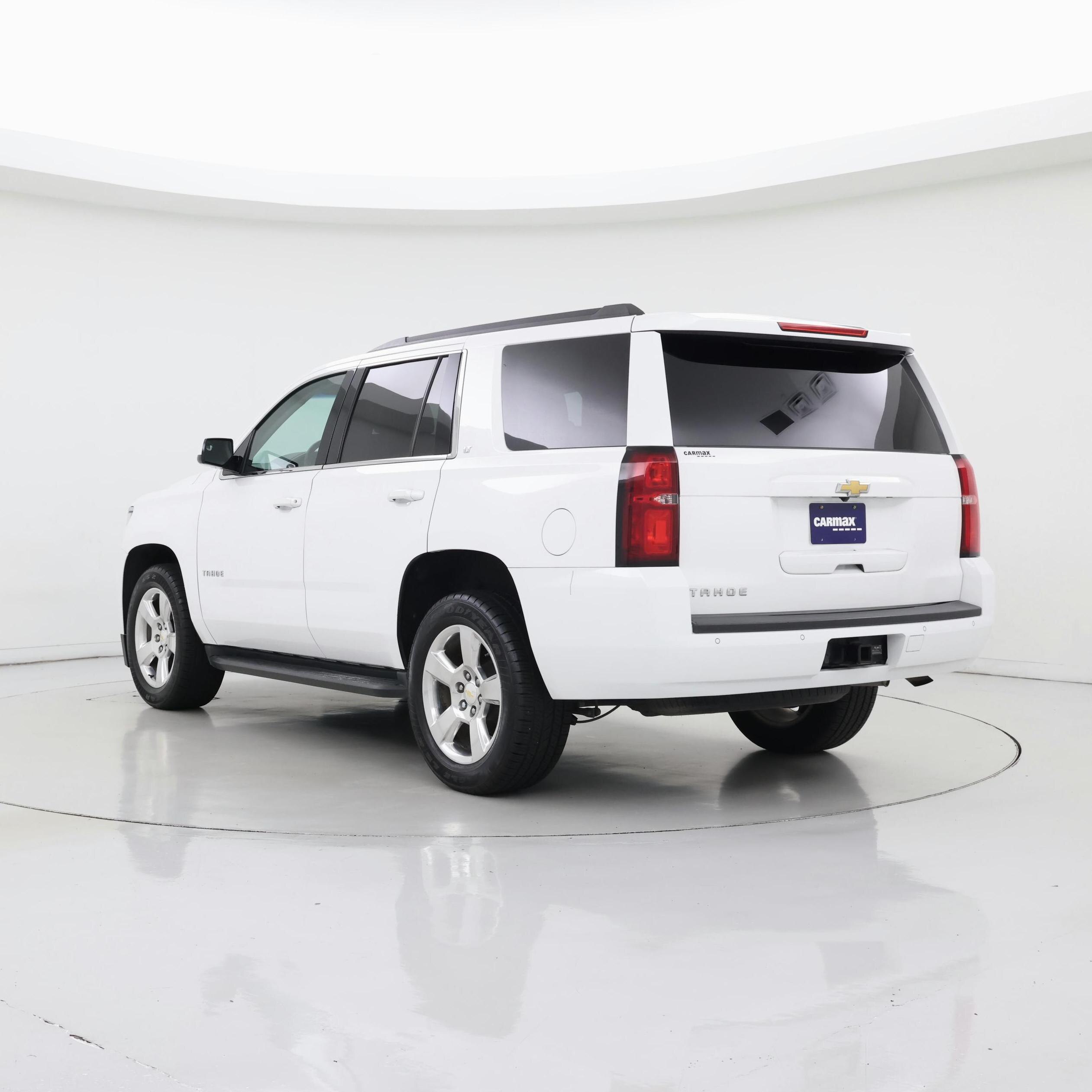 Thumbnail: 2015 Chevrolet Tahoe - 2