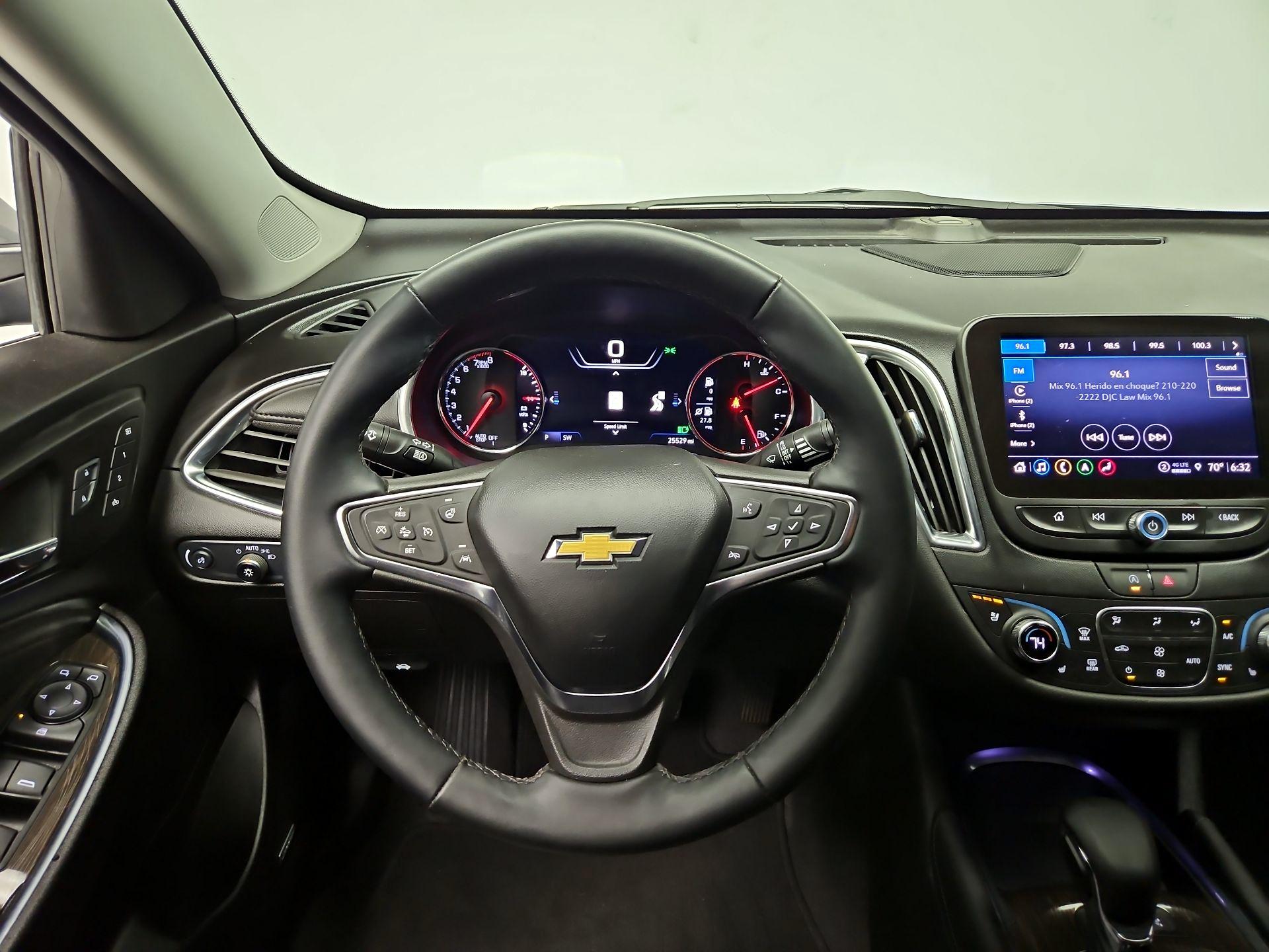 Thumbnail: 2024 Chevrolet Malibu - 10