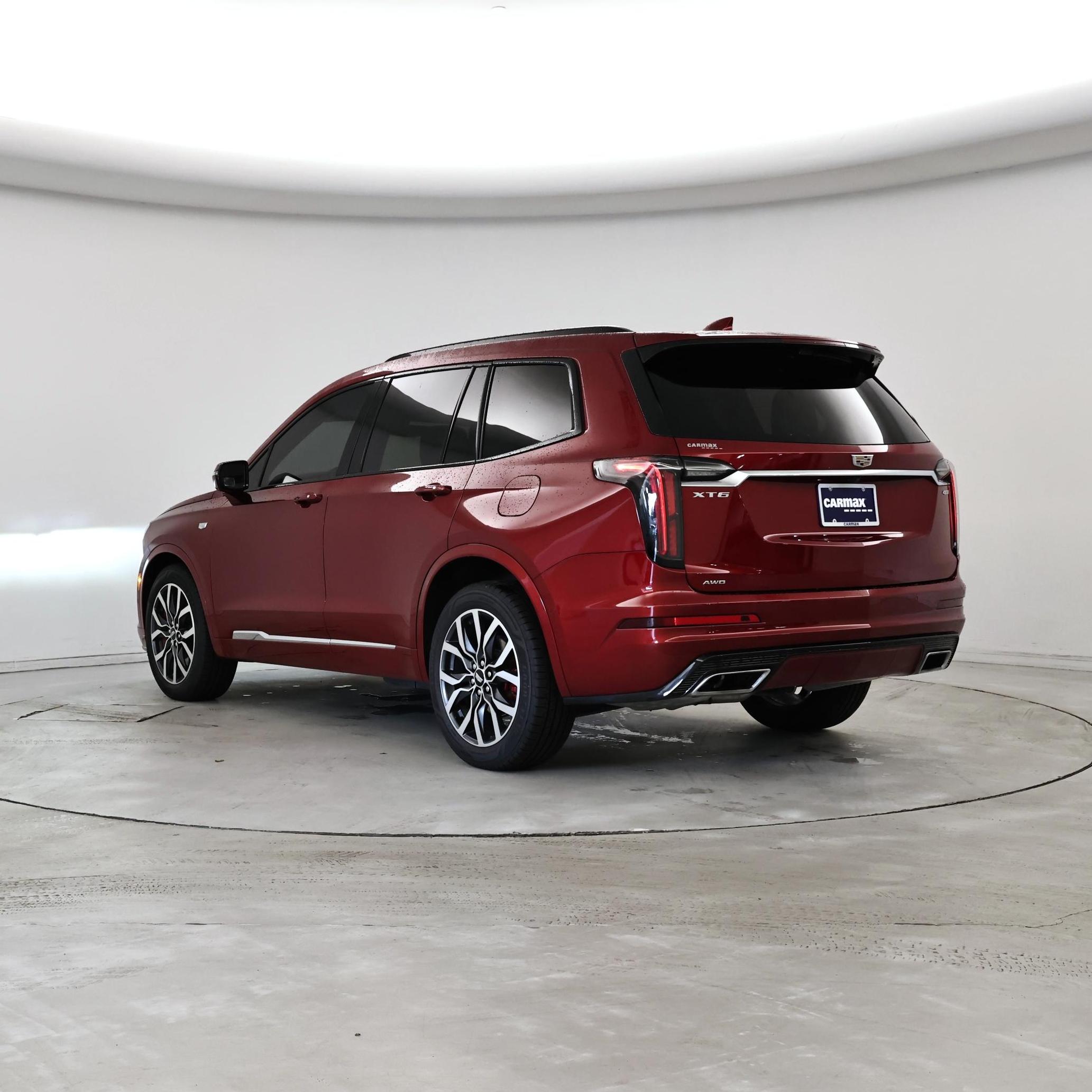 Thumbnail: 2023 Cadillac XT6 - 2