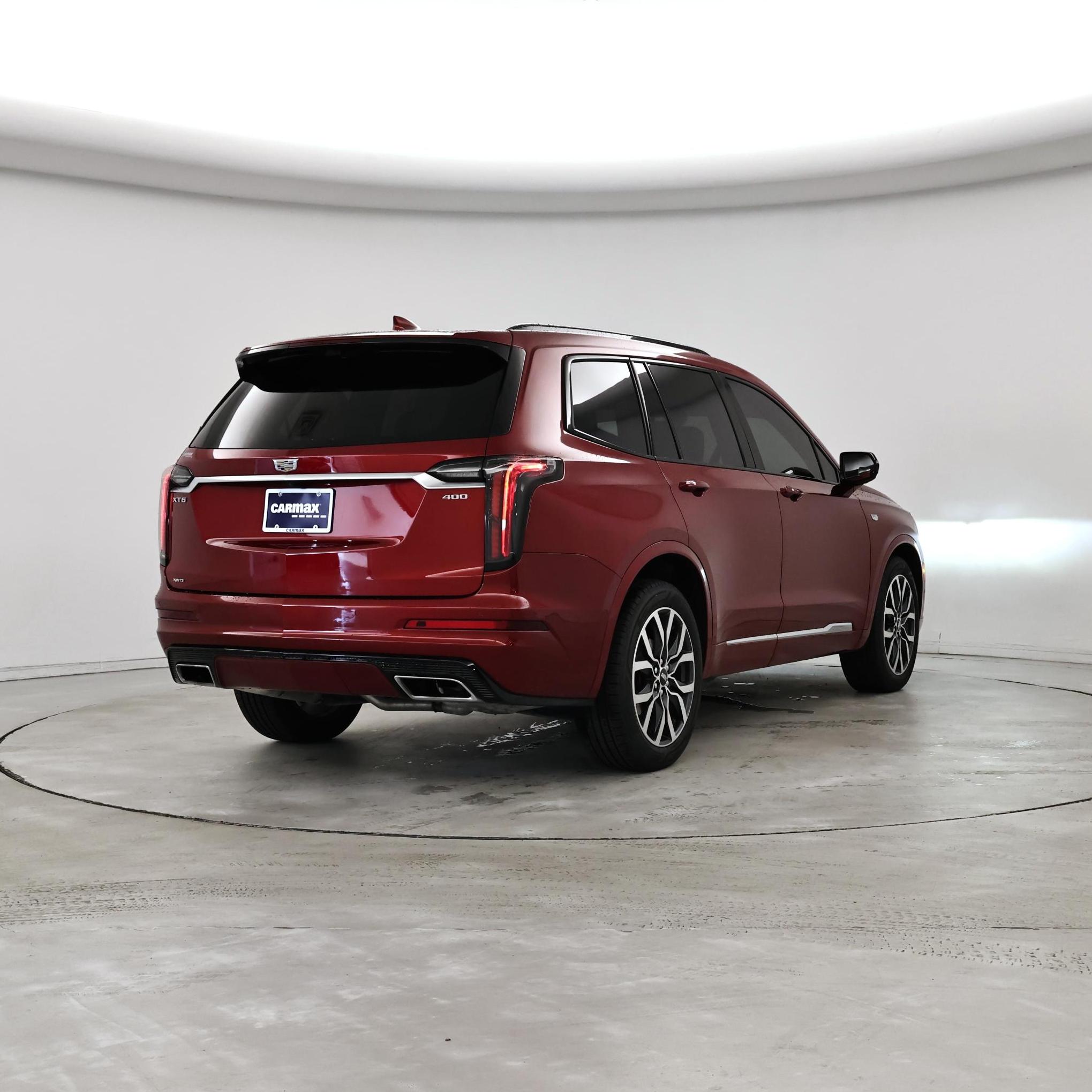 Thumbnail: 2023 Cadillac XT6 - 8