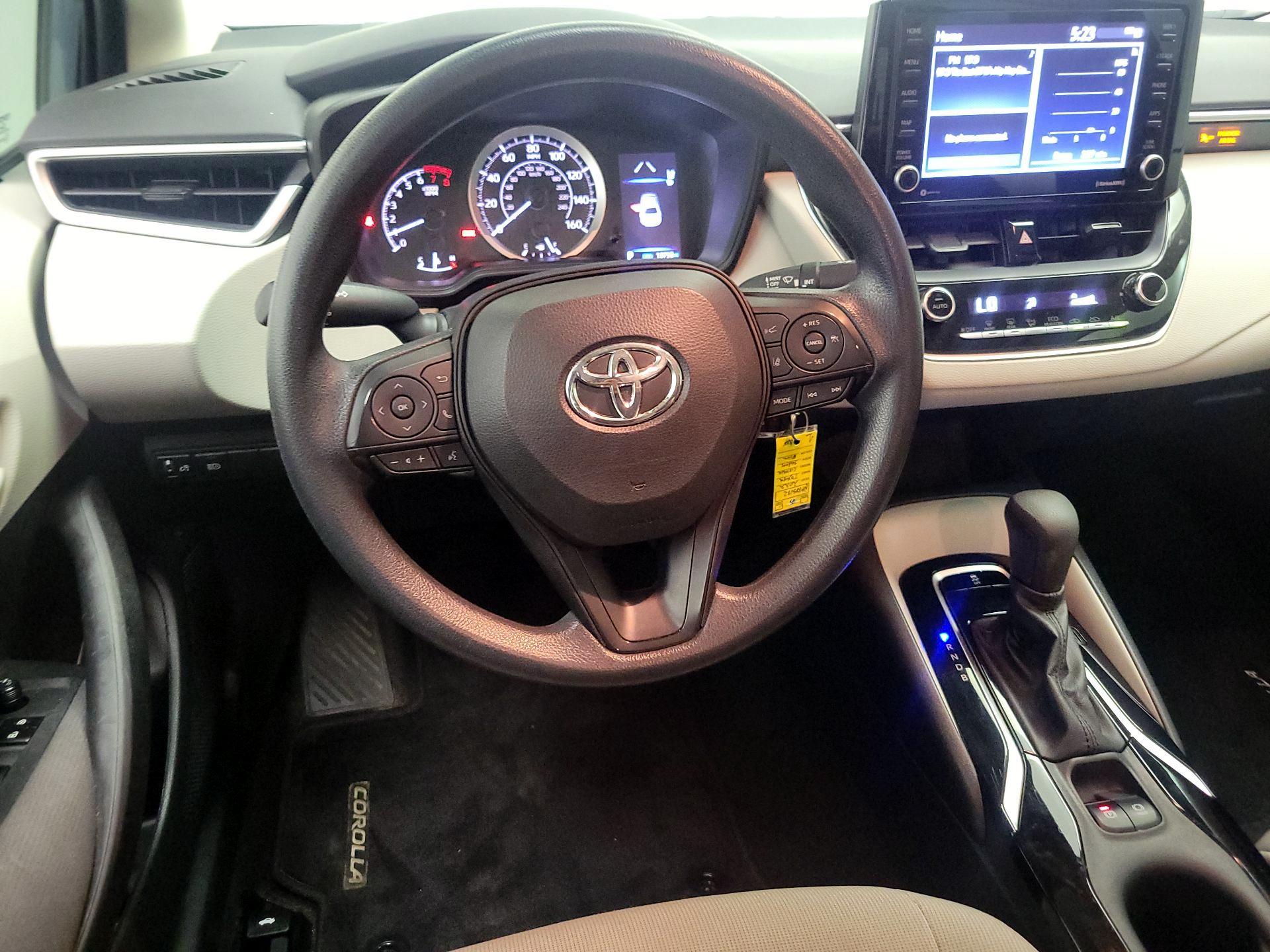 Thumbnail: 2022 Toyota Corolla - 10