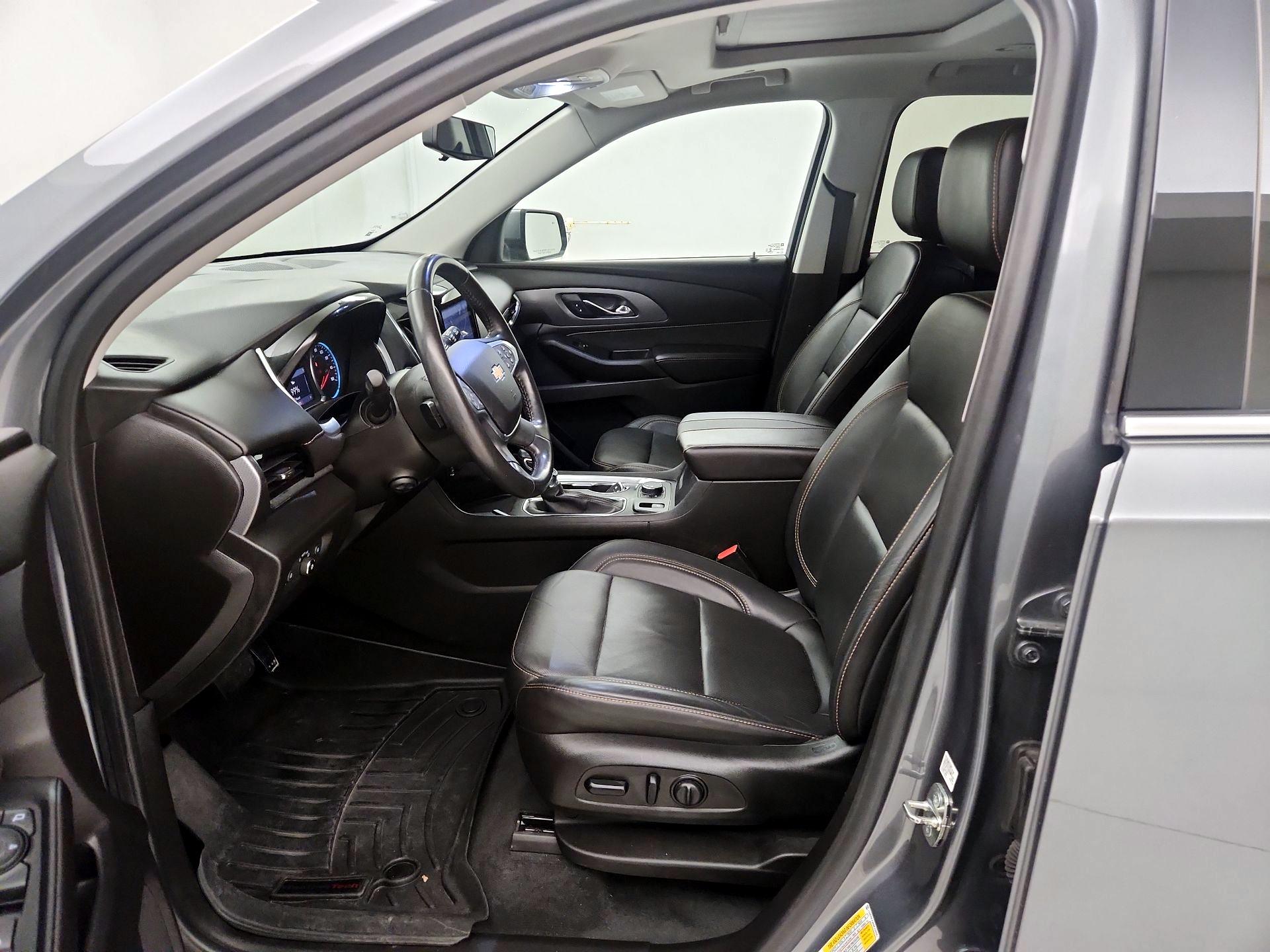 Thumbnail: 2021 Chevrolet Traverse - 11
