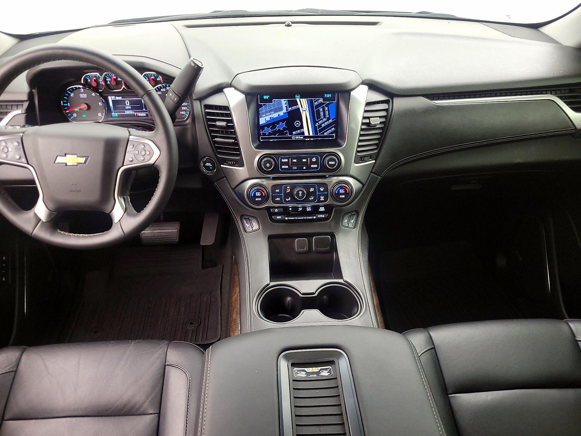 Thumbnail: 2016 Chevrolet Suburban - 9