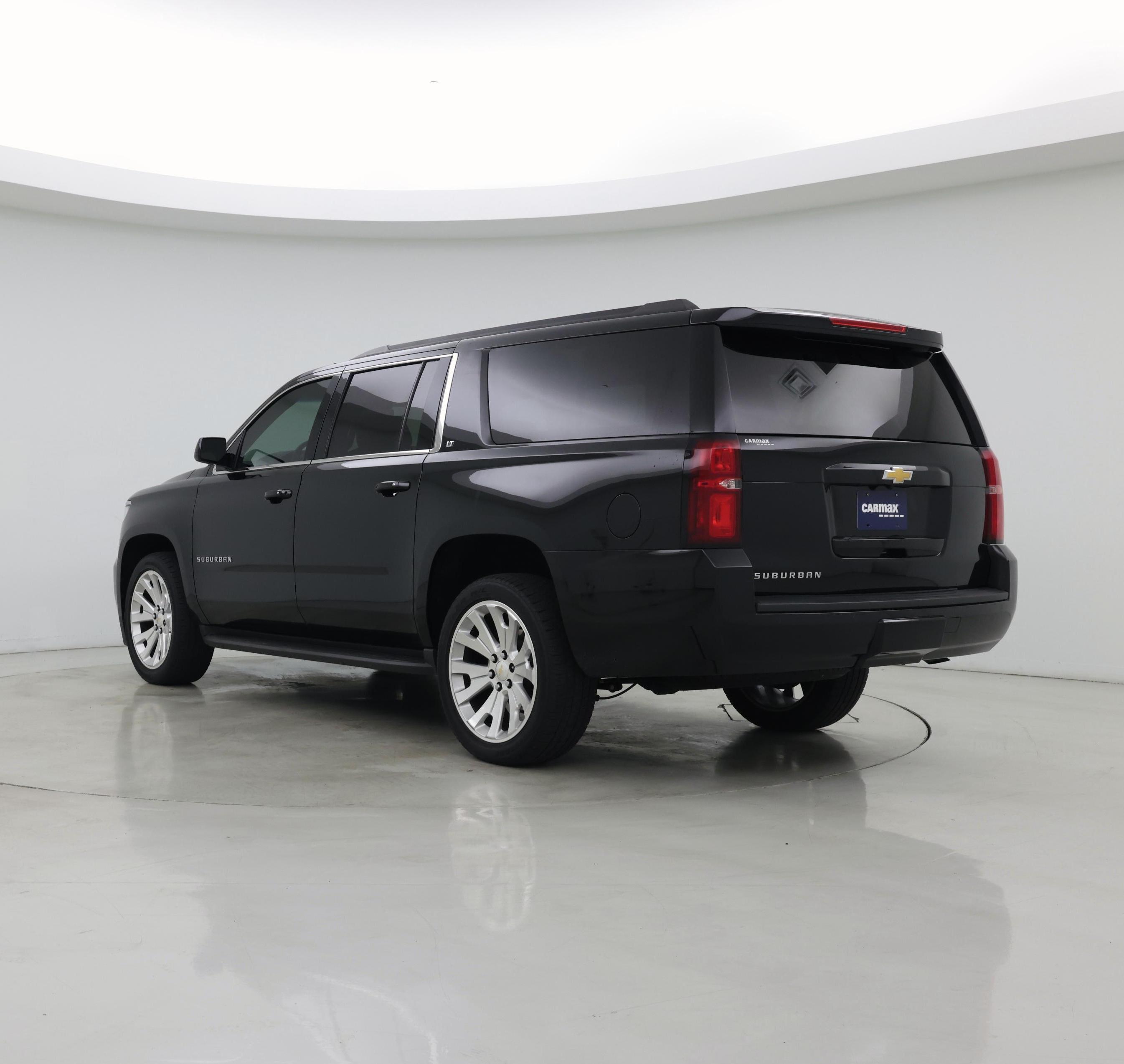 Thumbnail: 2016 Chevrolet Suburban - 2