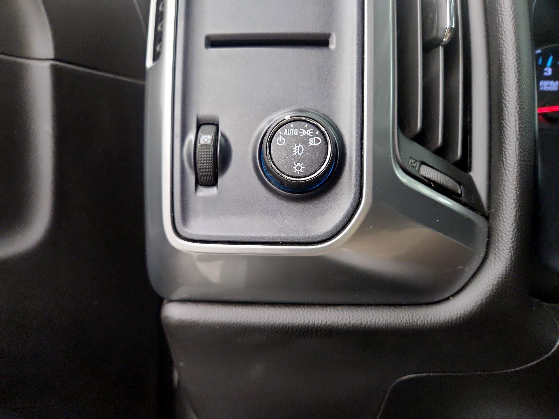 Thumbnail: 2014 Chevrolet Silverado 1500 - 13