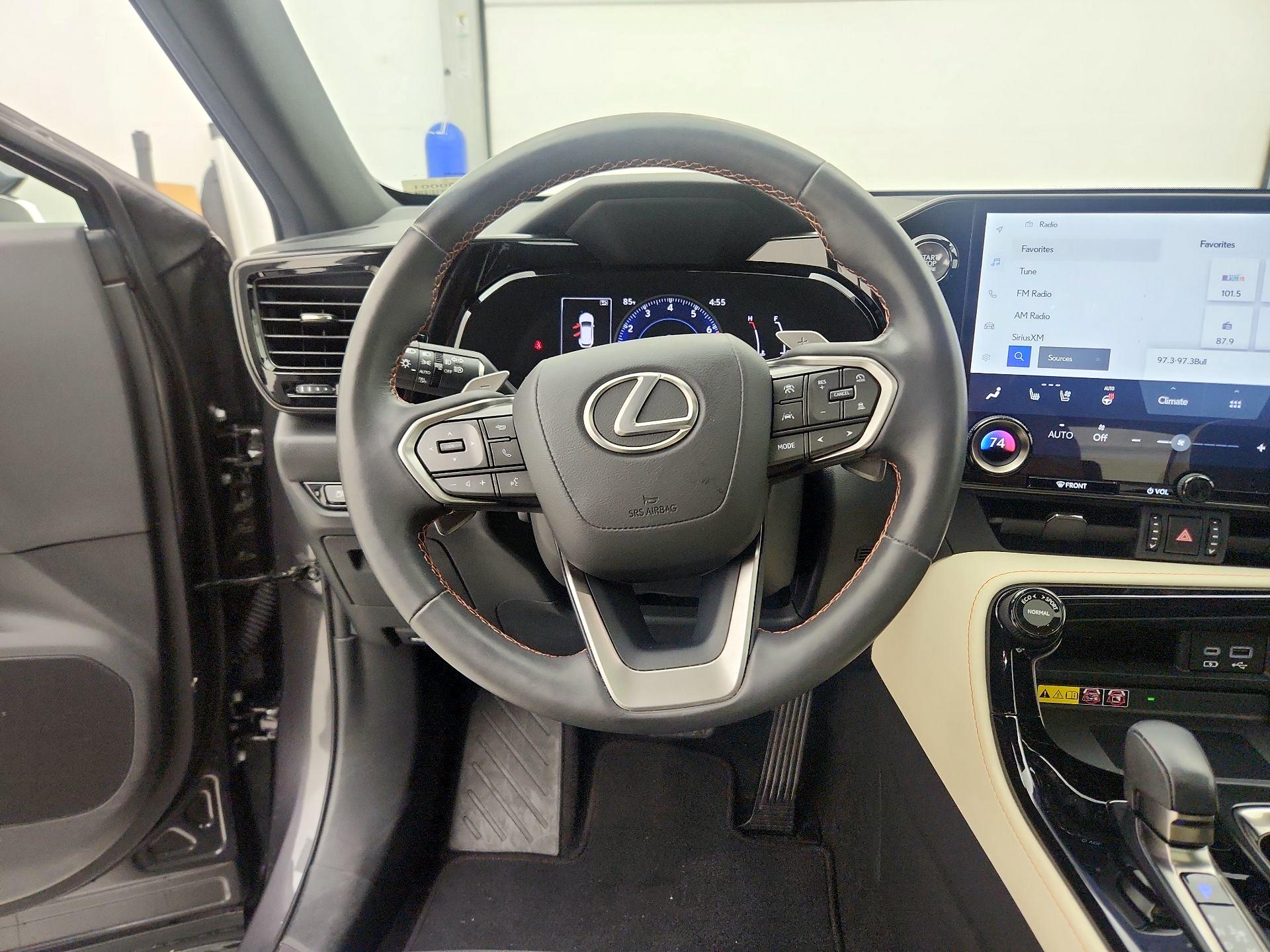 Thumbnail: 2022 Lexus NX - 10