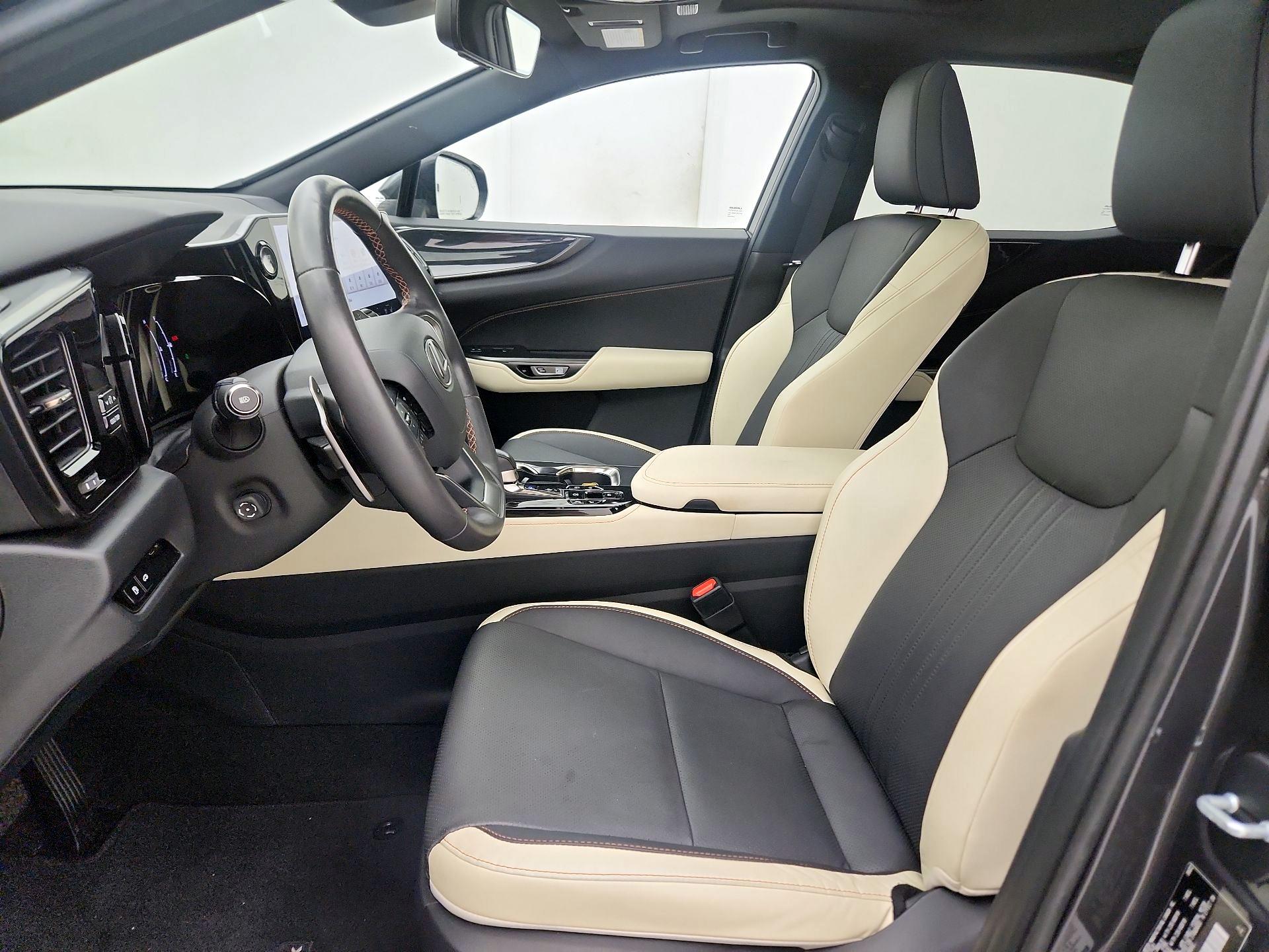 Thumbnail: 2022 Lexus NX - 11